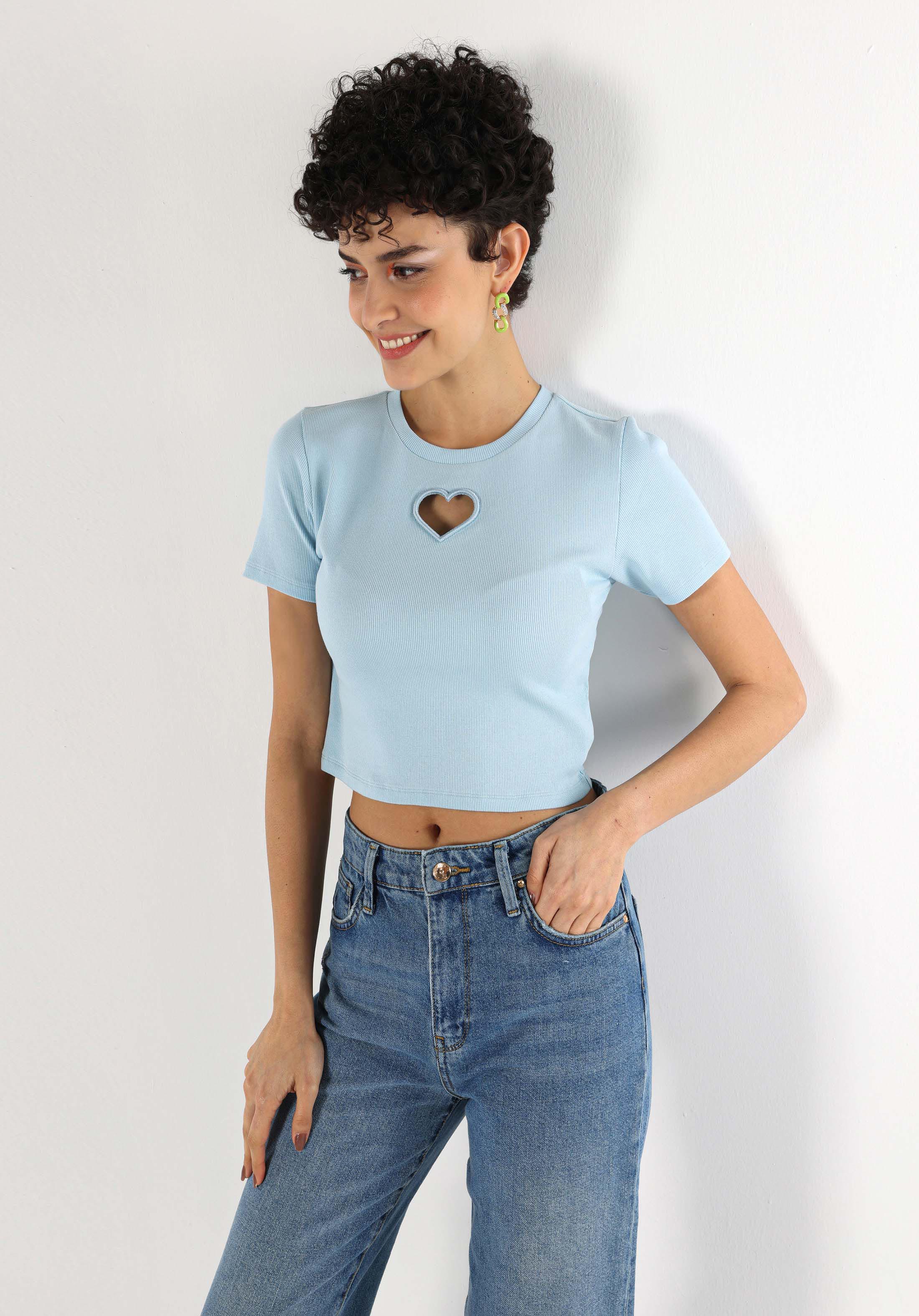 Slim Fit Yuvarlak Yaka Nakışlı Kadın Mavi Kısa Kol Tişört