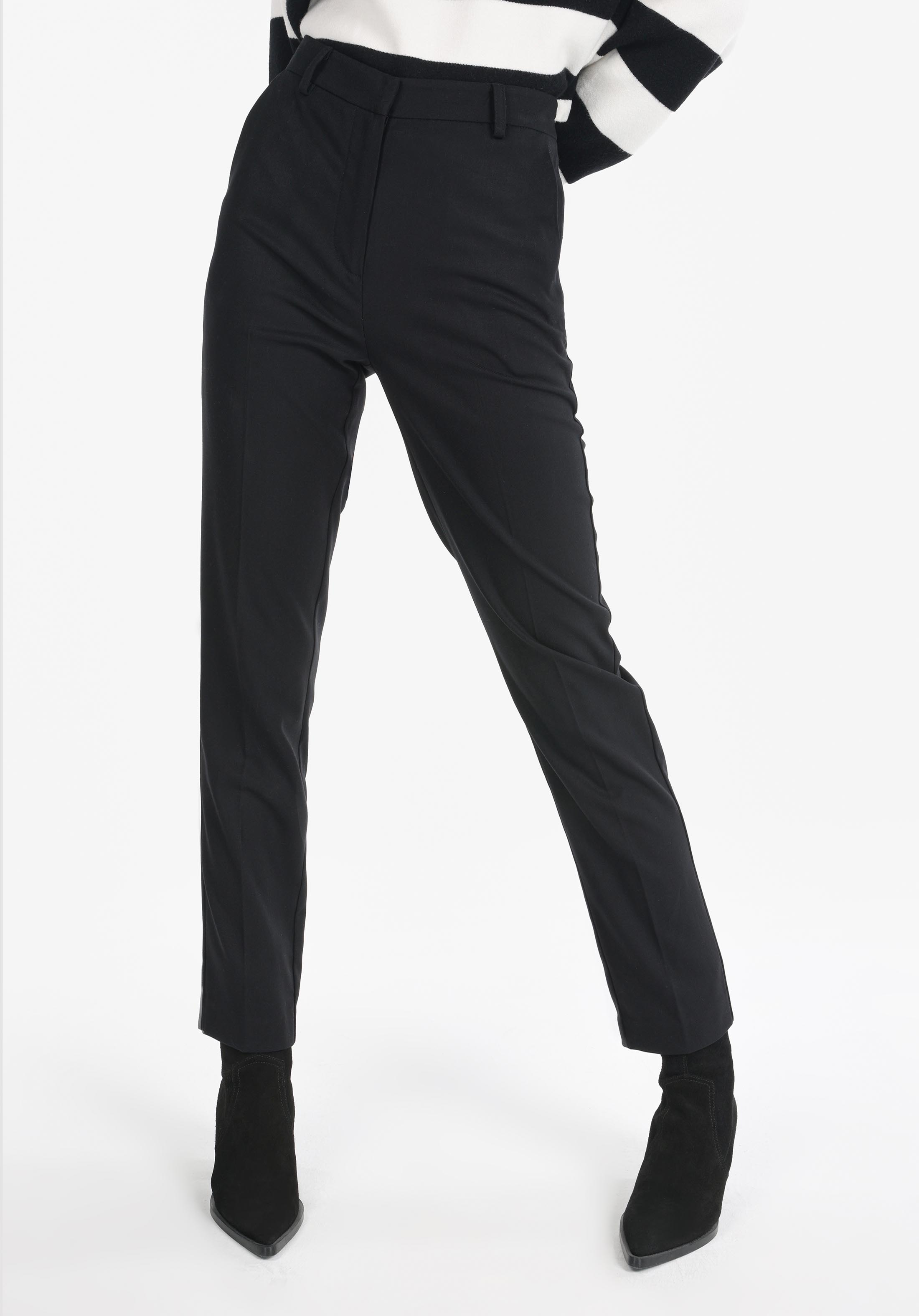 Slim Fit Düşük Bel Dar Paça Kadın Siyah  Pantolon