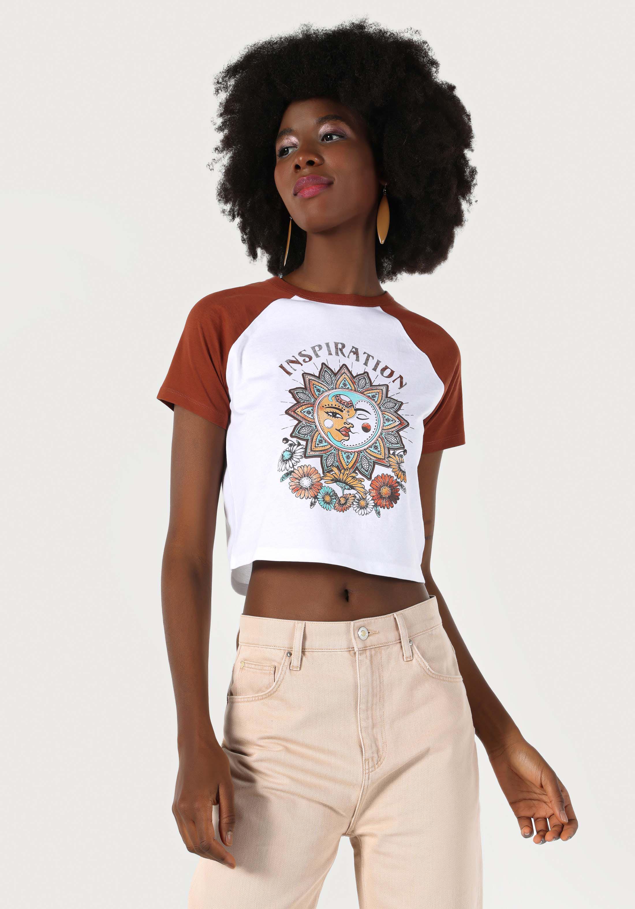 Slim Fit Yuvarlak Yaka  Kadın Beyaz Kısa Kol Tişört