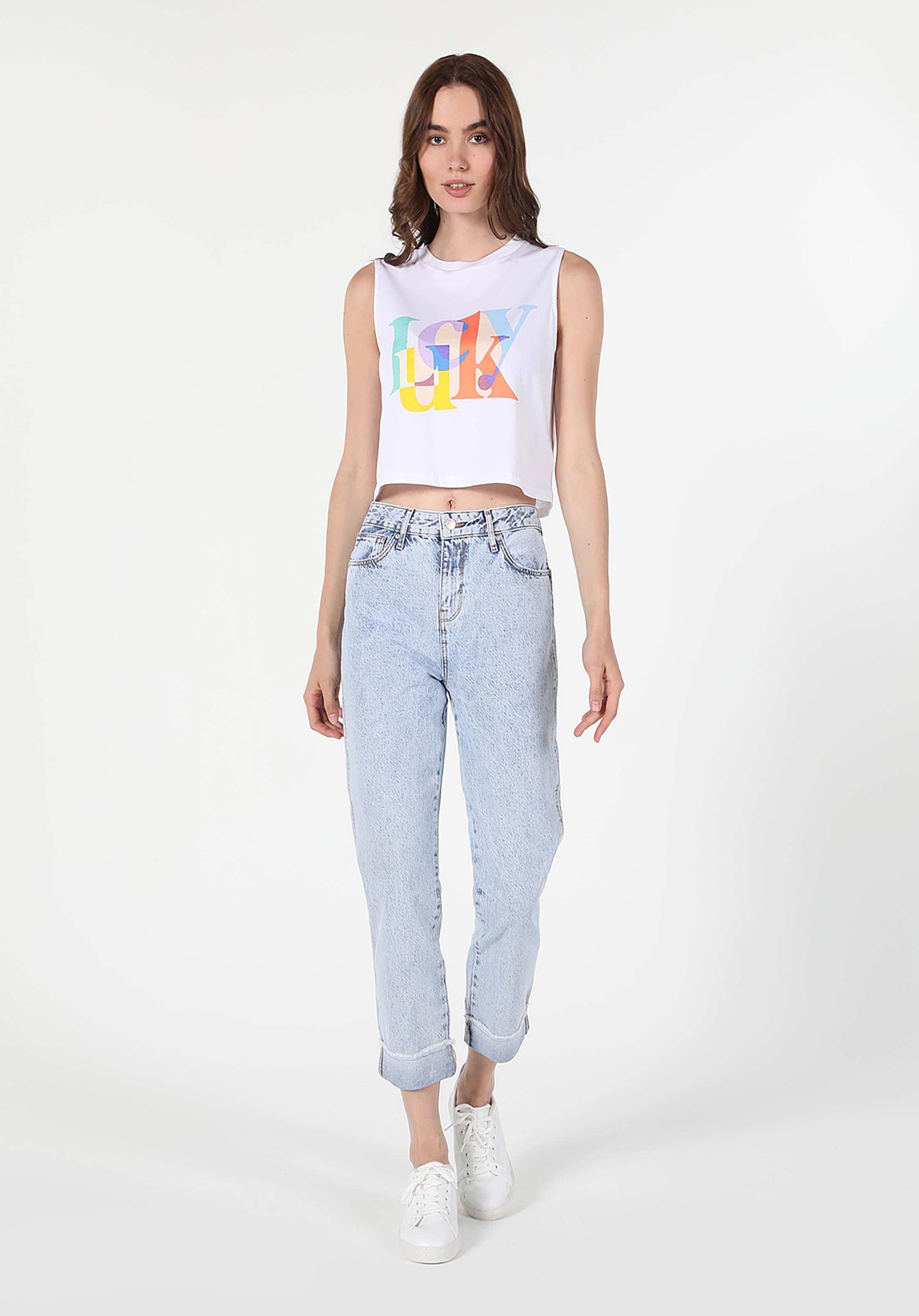Boyfriend Fit Orta Bel Daralan Paça Kadın Denim Jean Pantolon