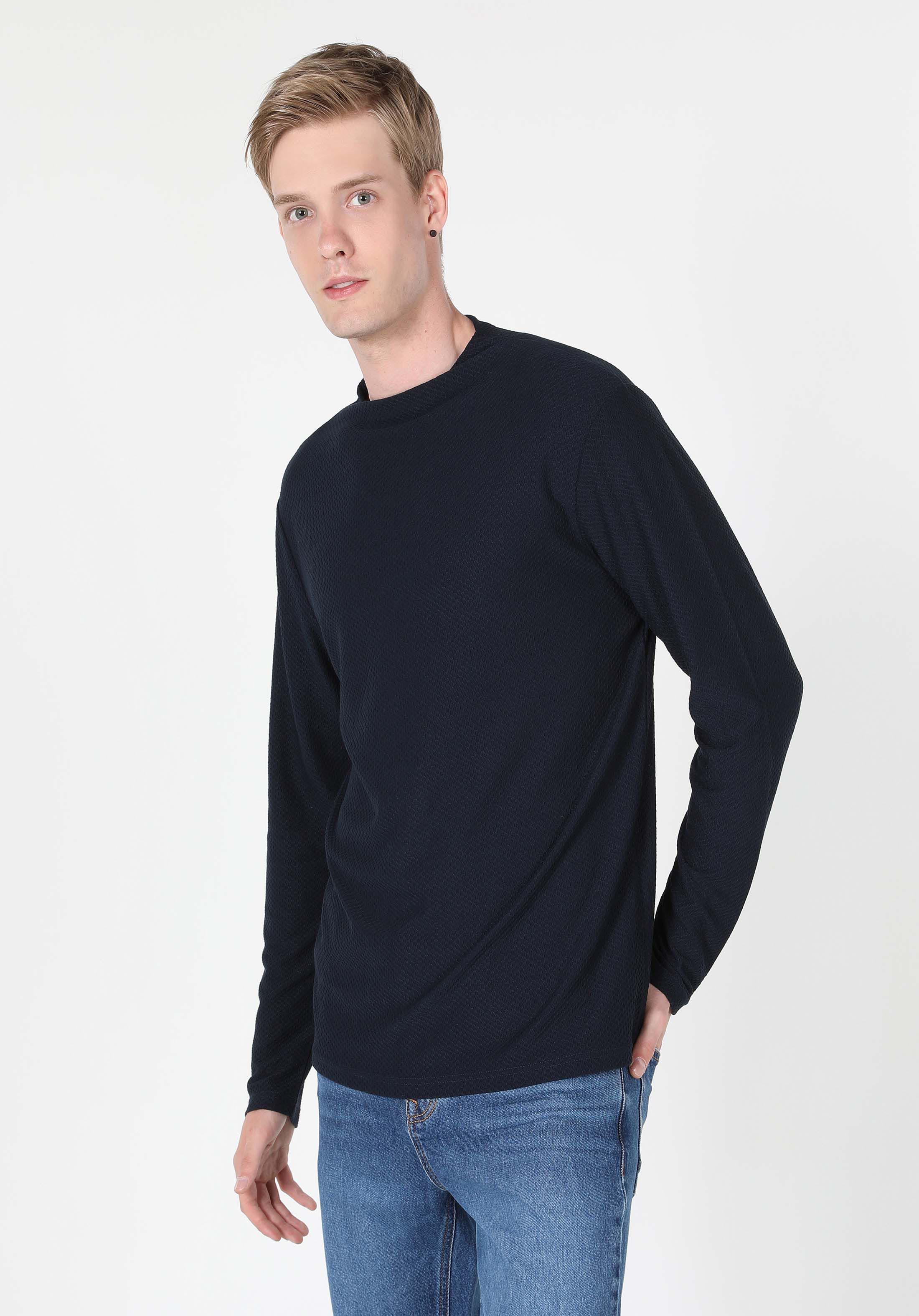 Regular Fit Yarım Balıkçı Yaka Düz Erkek Lacivert Uzun Kol Tişört