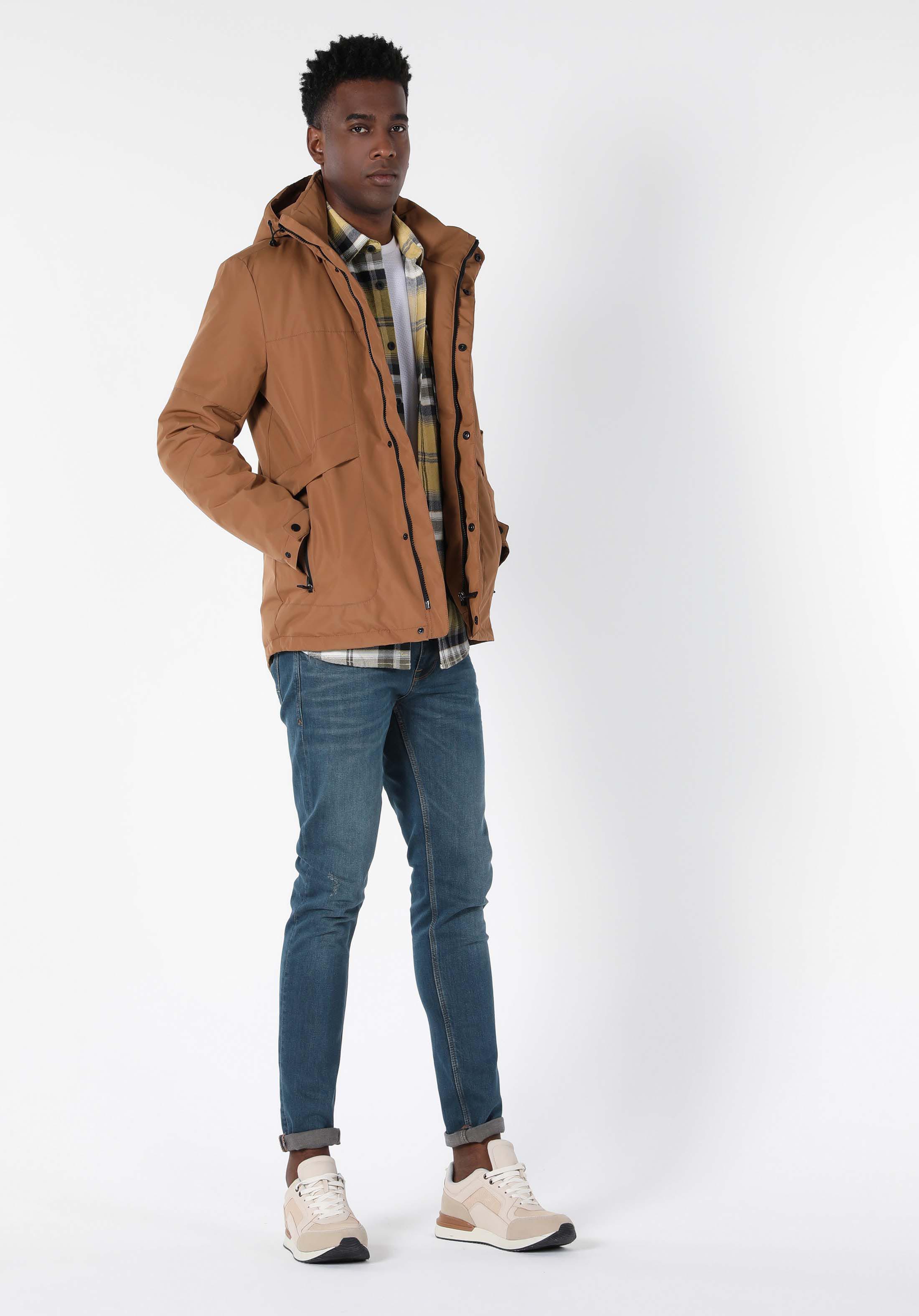 Regular Fit Cep Detaylı Kahverengi Erkek Mont