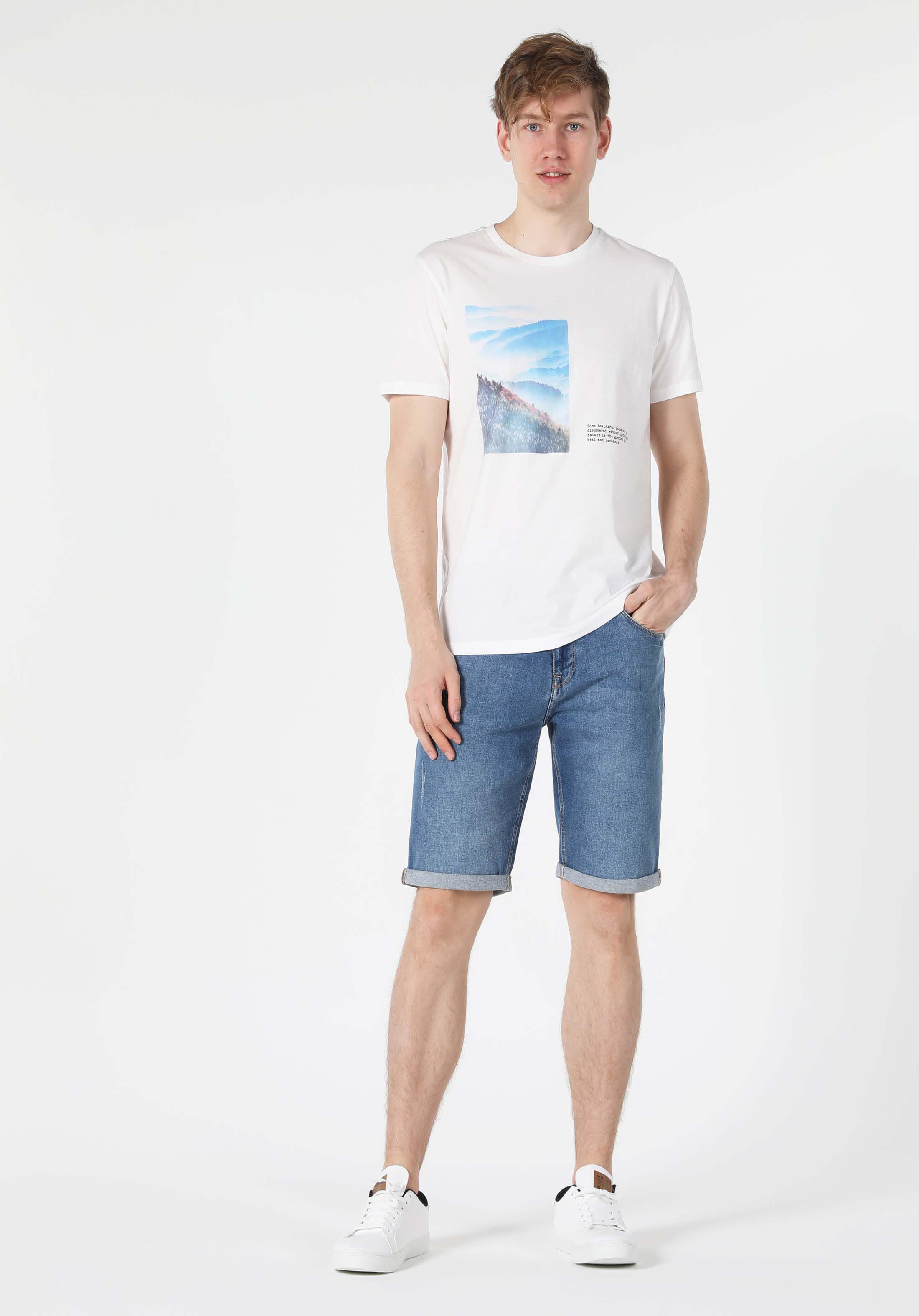 Regular Fit Yuvarlak Yaka Baskılı Erkek Beyaz Kısa Kol Tişört