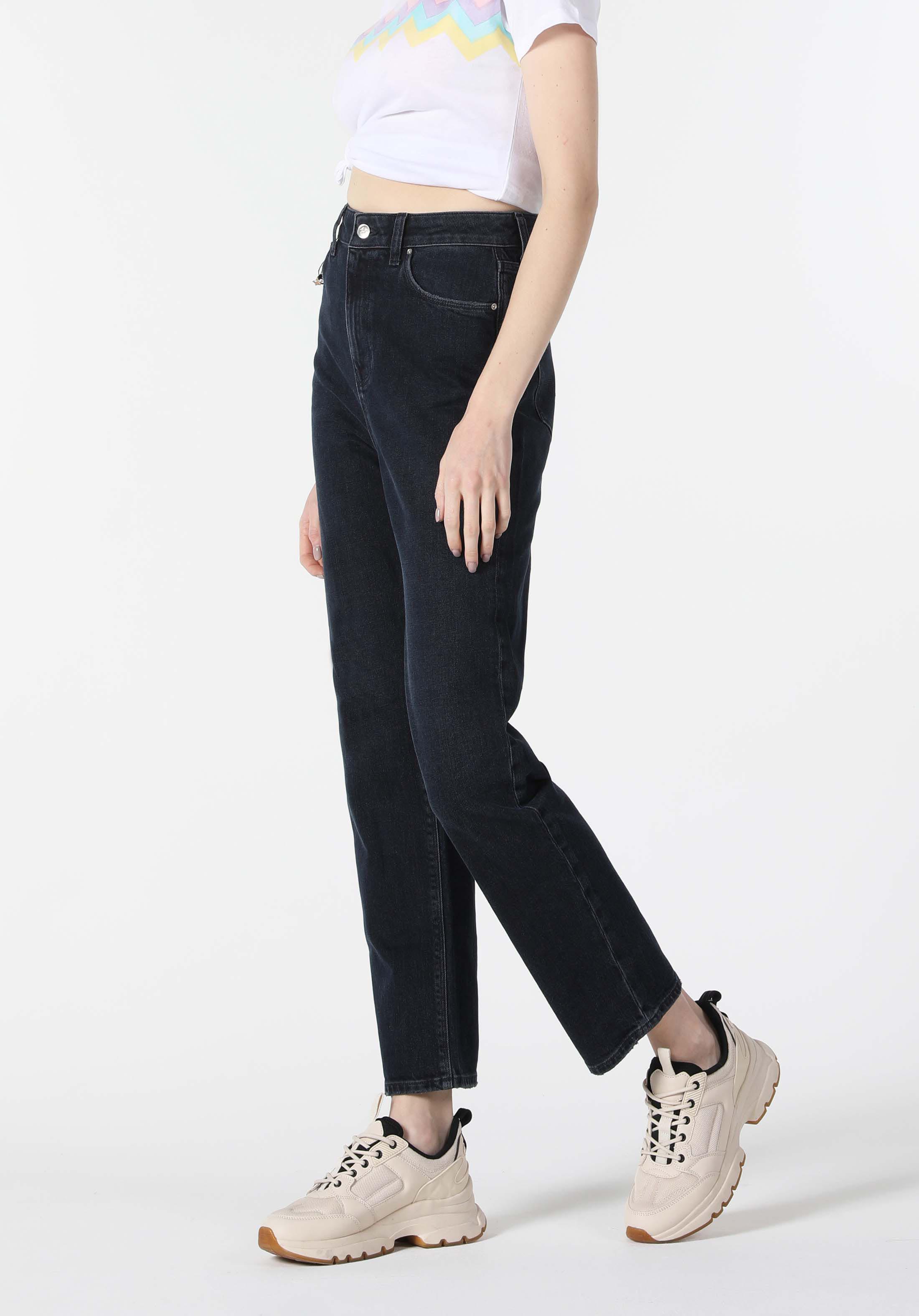 Straight Fit Yüksel Bel Bootcut Kadın Denim Jean Pantolon