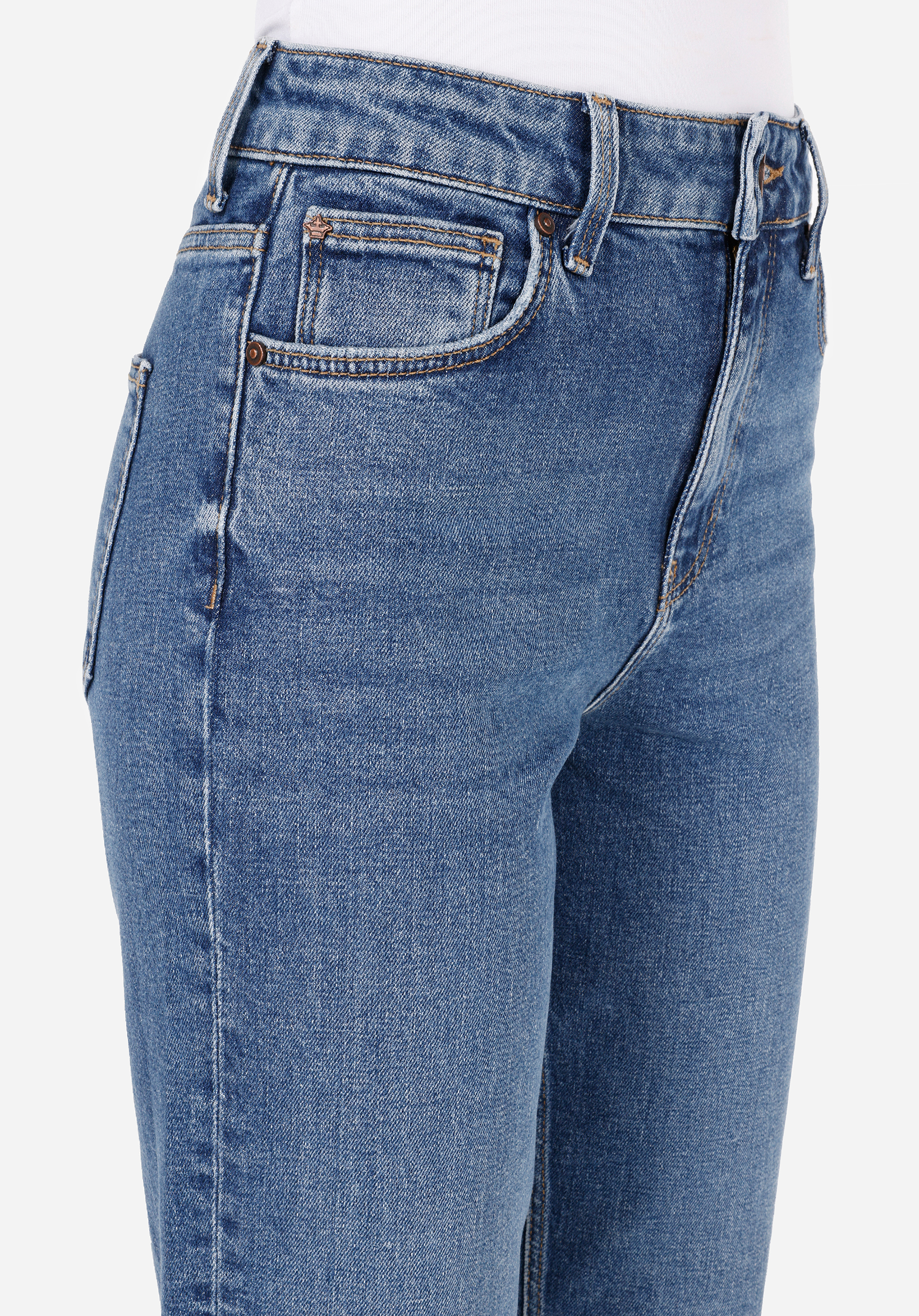 Mom Fit  Daralan Paça Kadın İndigo Jean Pantolon