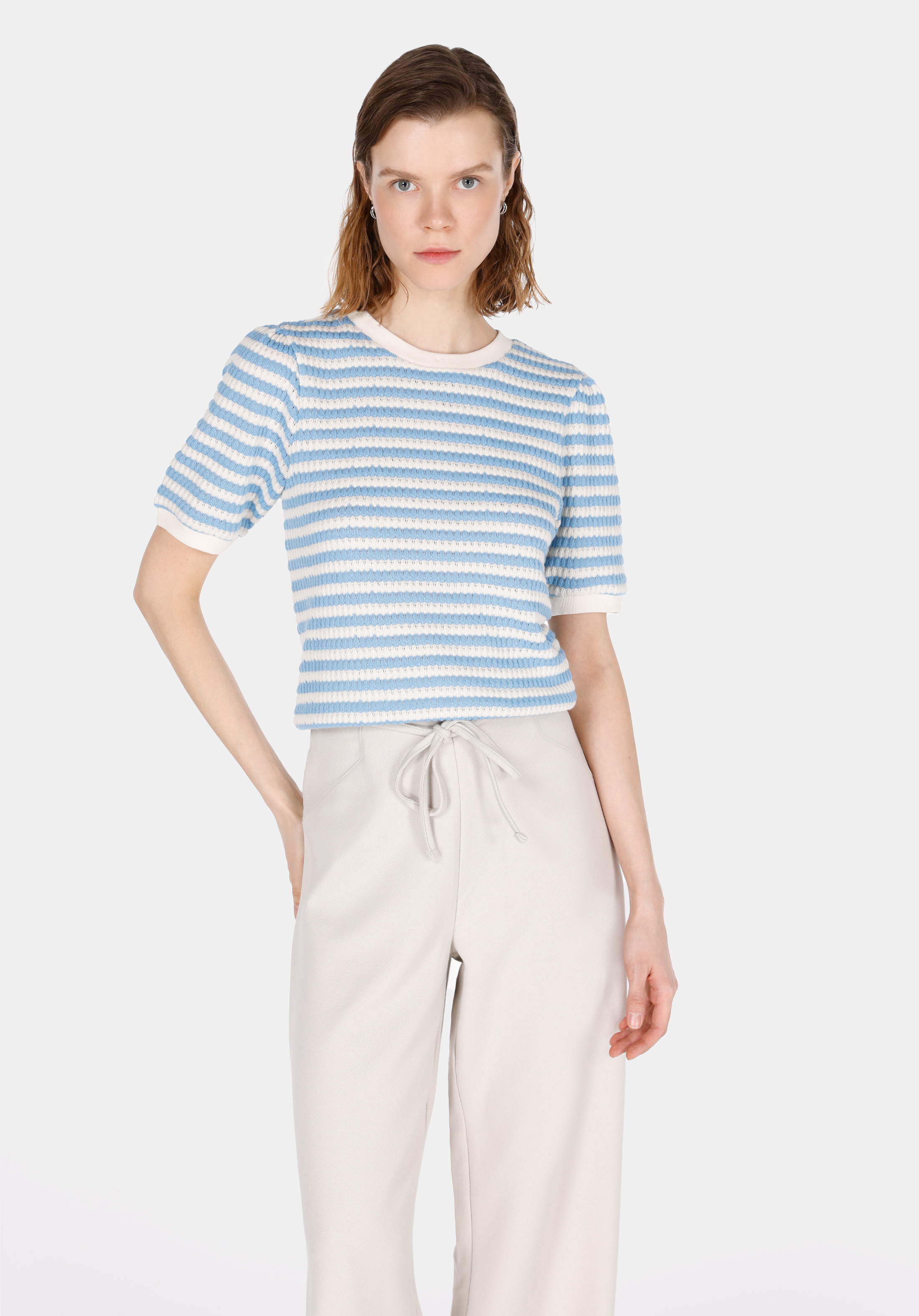 Slim Fit   Kadın Beyaz  Tişört