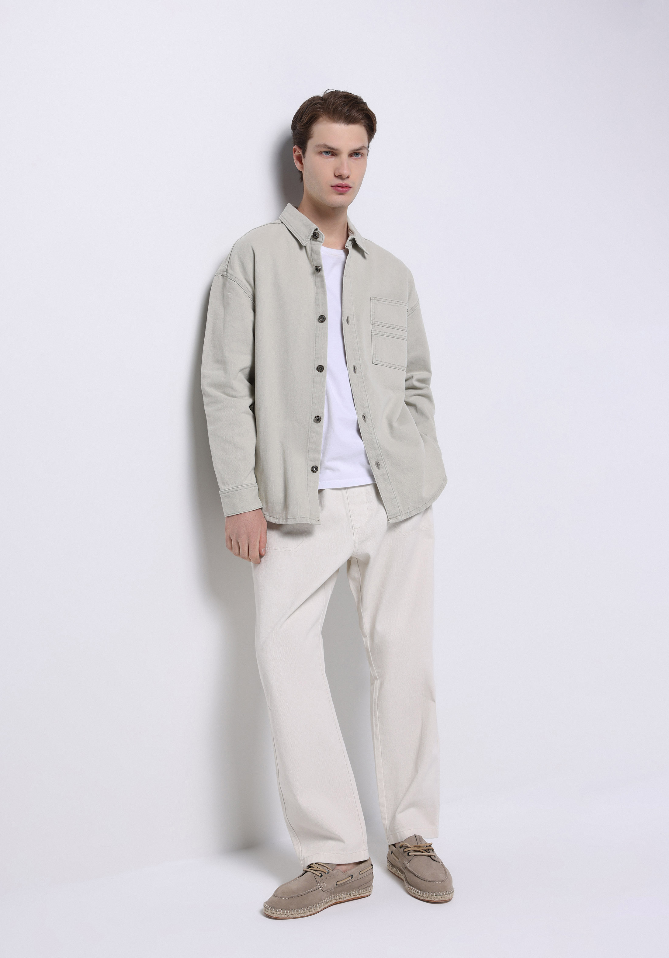 Oversize Fit Klasik Yaka Düz Erkek Bej Uzun Kol Gömlek