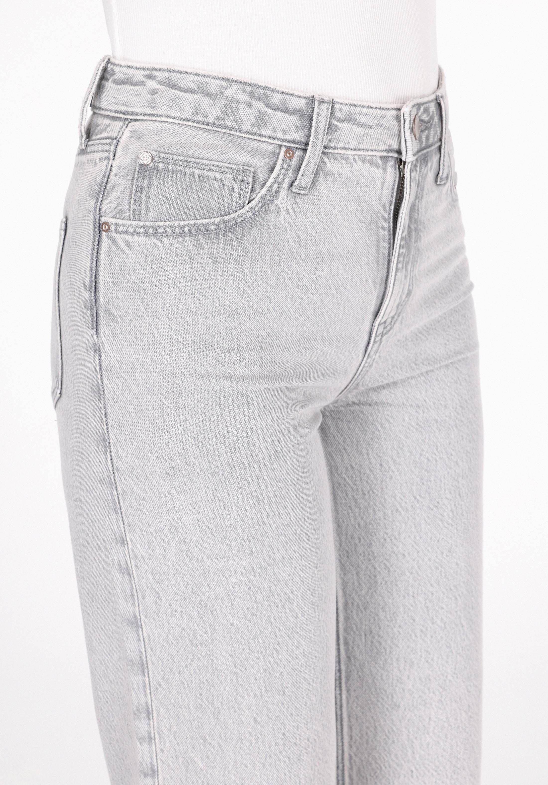 Regular Fit Yüksel Bel Geniş Paça Kadın Gri Jean Pantolon
