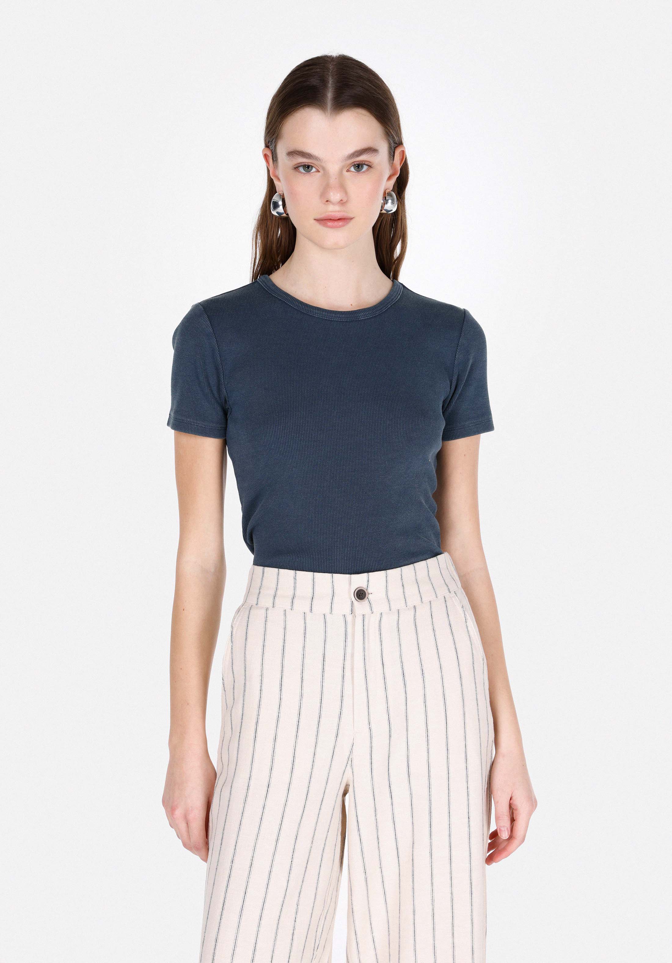 Slim Fit   Kadın Mavi Kısa Kol Tişört