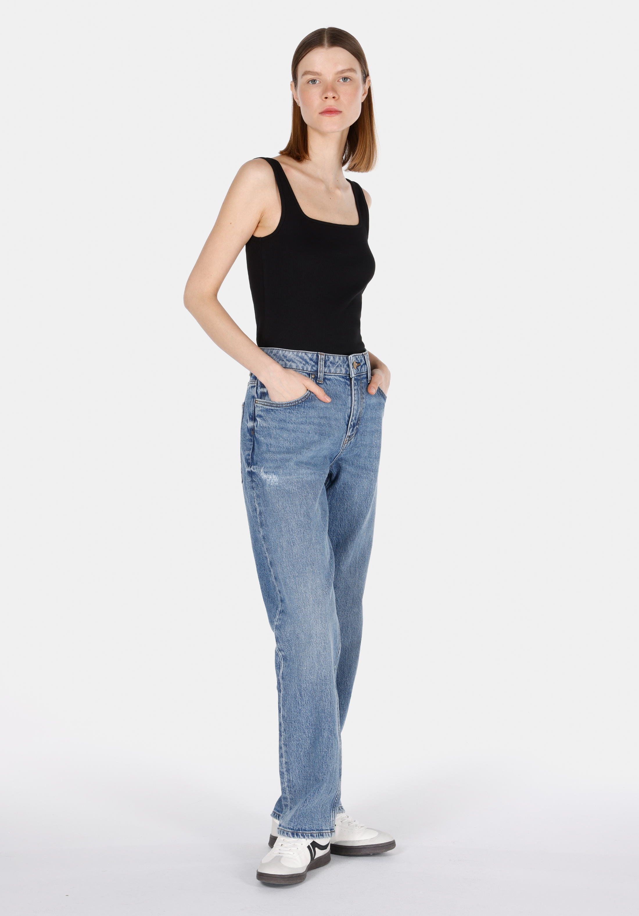 Slim Fit   Kadın Siyah Atlet