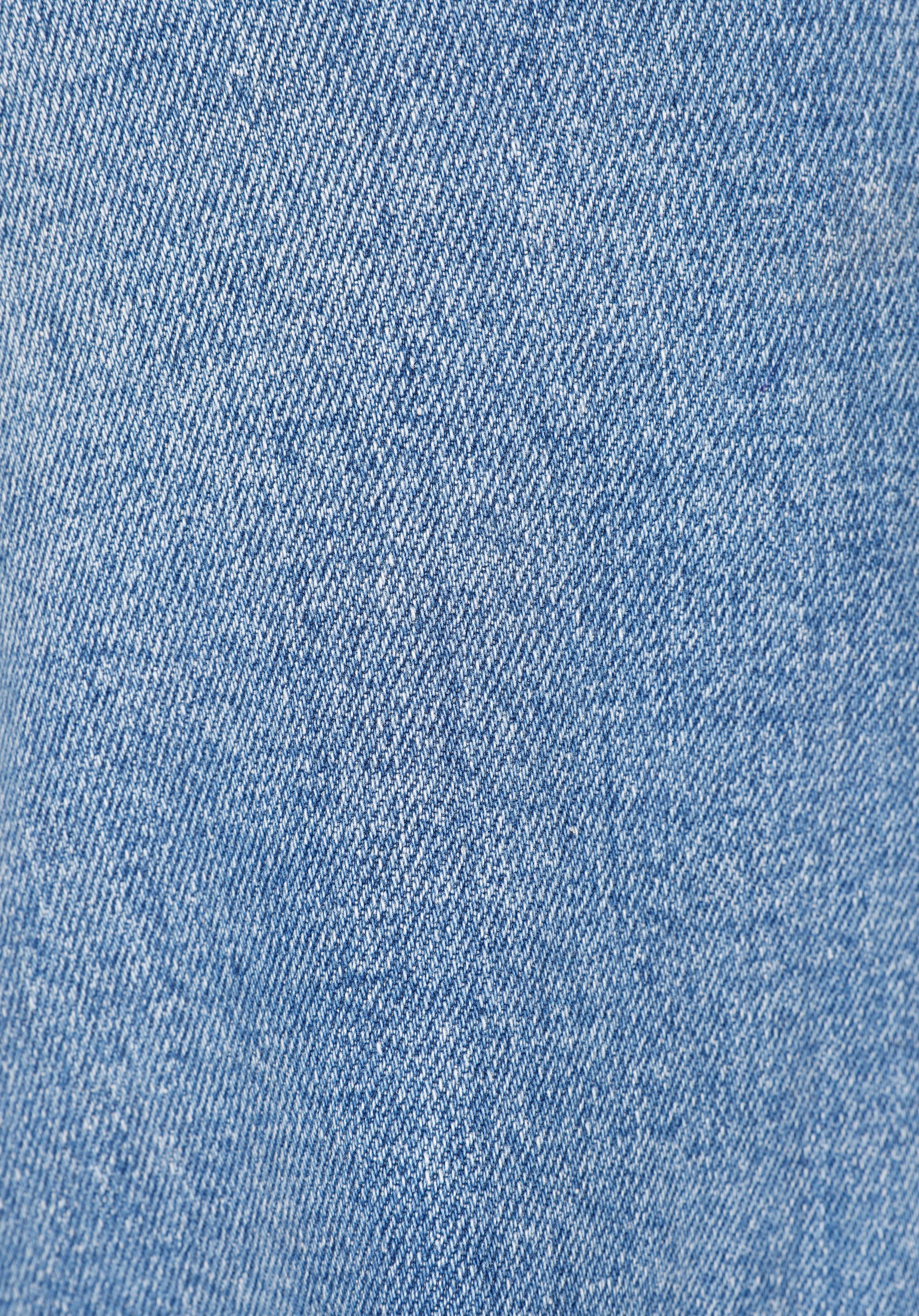 Straight Fit Yüksel Bel Düz Paça Kadın İndigo Jean Pantolon