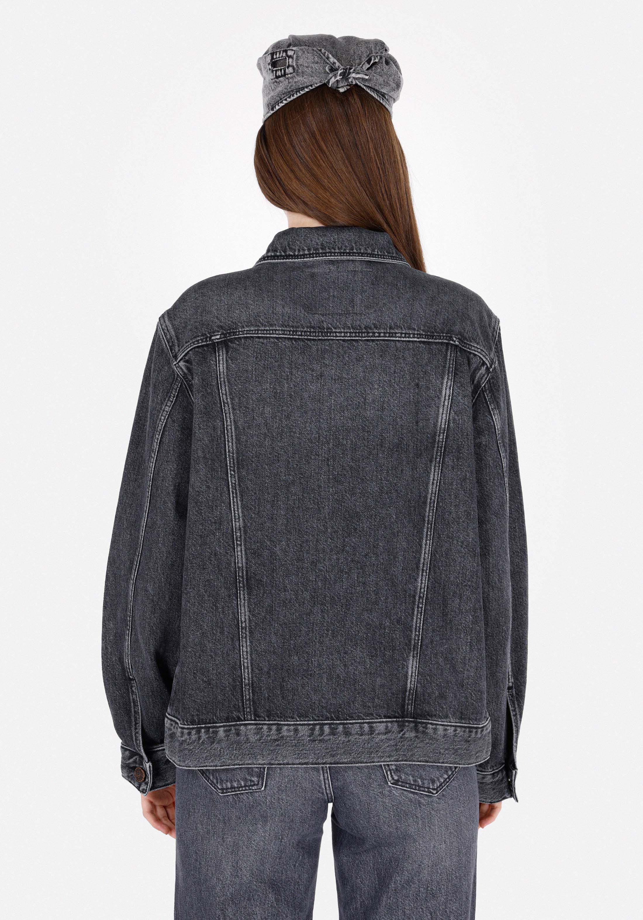 Regular Fit    Kadın Siyah Ceket