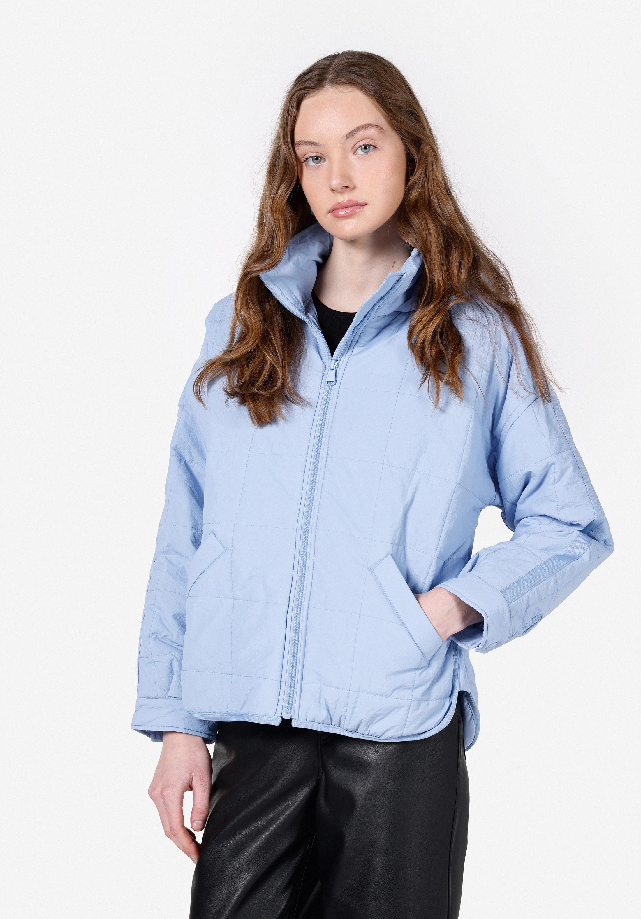 Regular Fit Kapüşonlu Fermuarlı Astarlı Suya Dayanıklı Kadın Mavi Mont