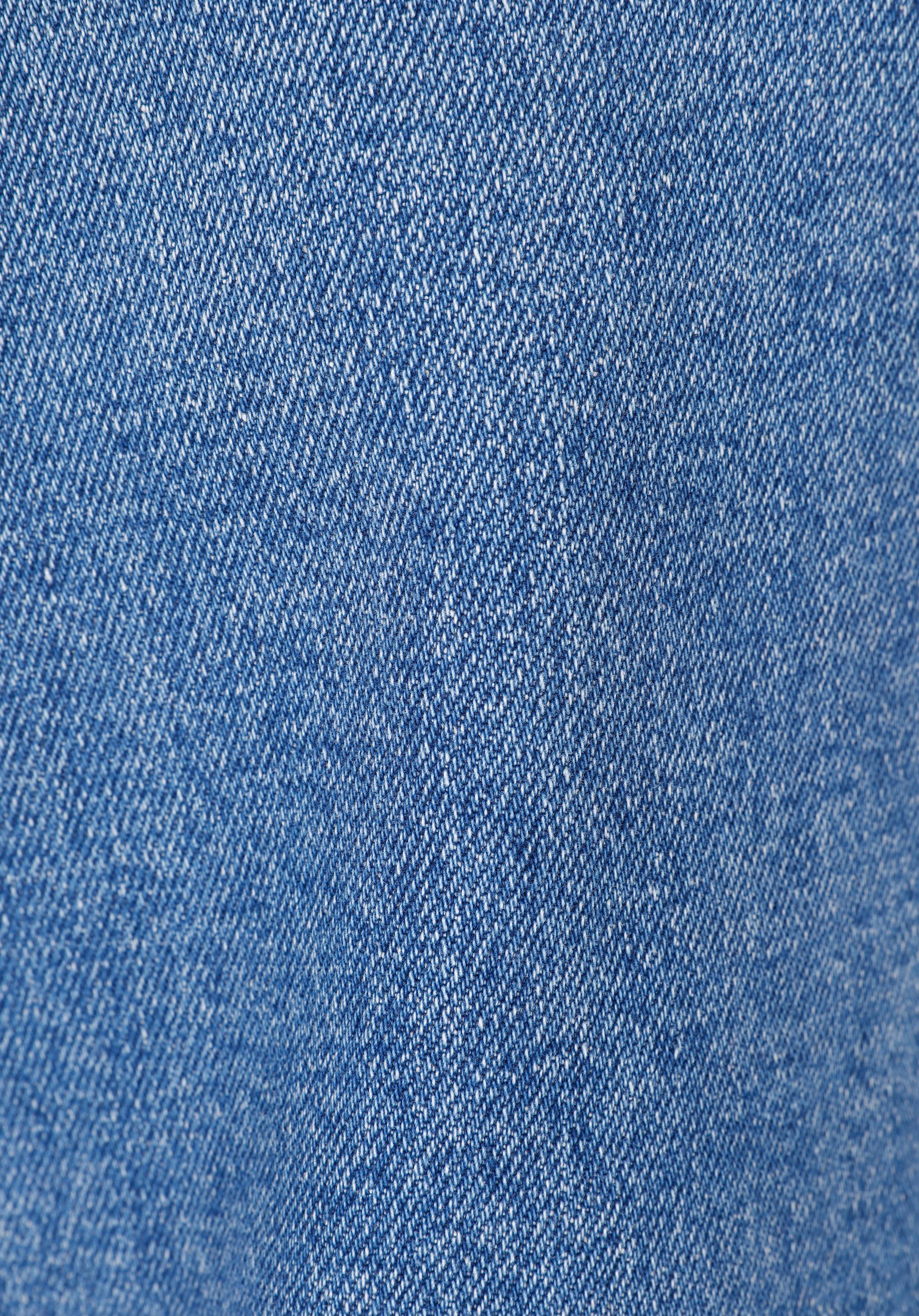 Boyfriend Fit Orta Bel Daralan Paça Kadın İndigo Jean Pantolon