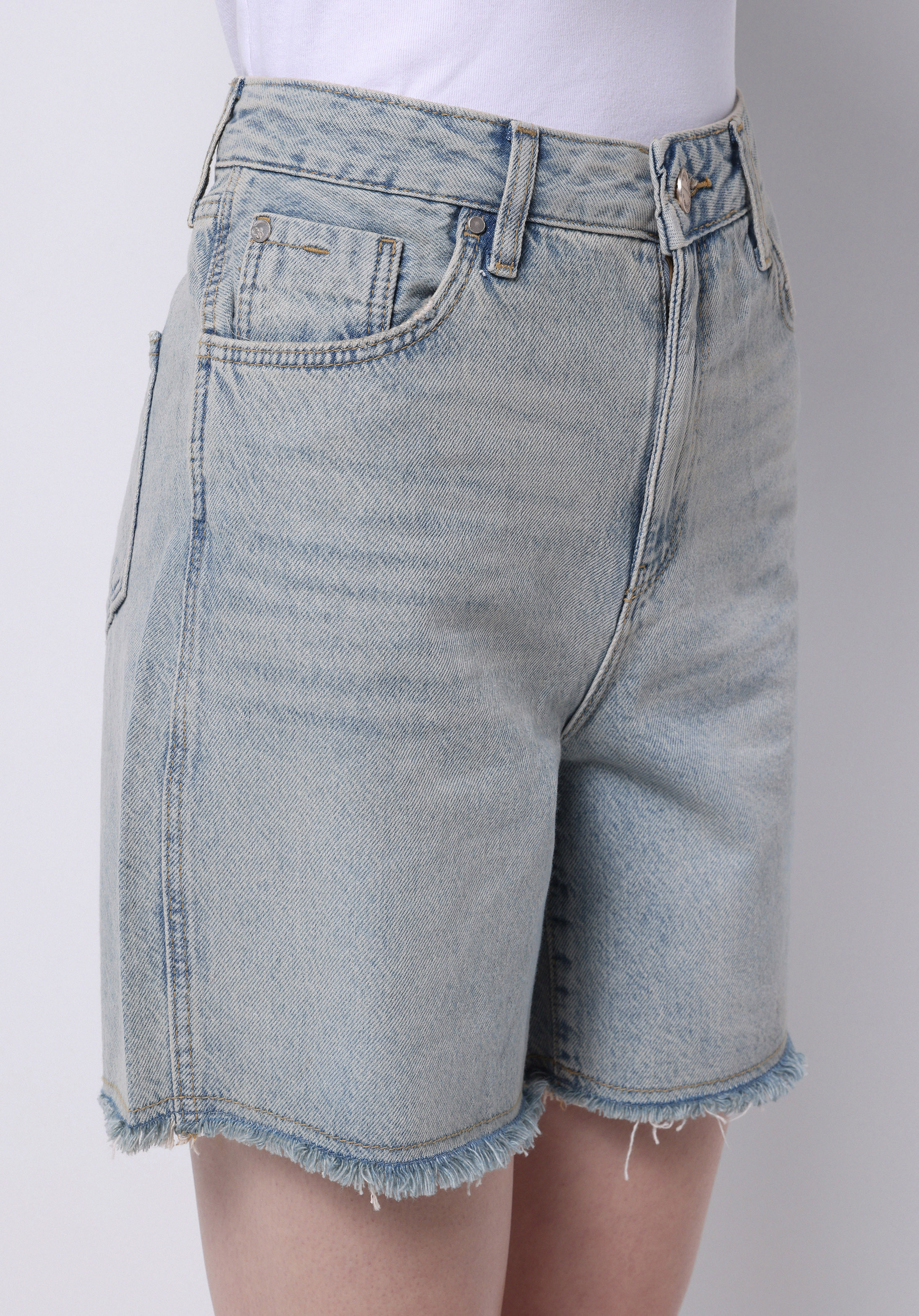 Regular Fit Yüksel Bel Düz Kadın İndigo Jean Şort