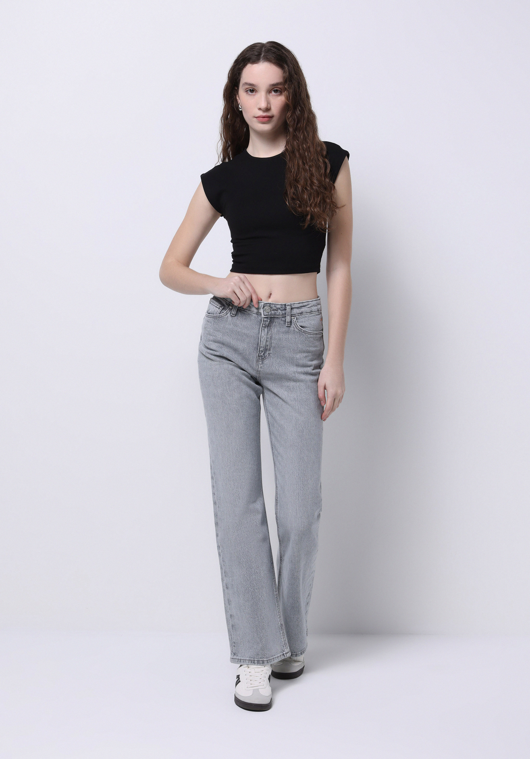 Regular Fit   Kadın Gri Jean Pantolon
