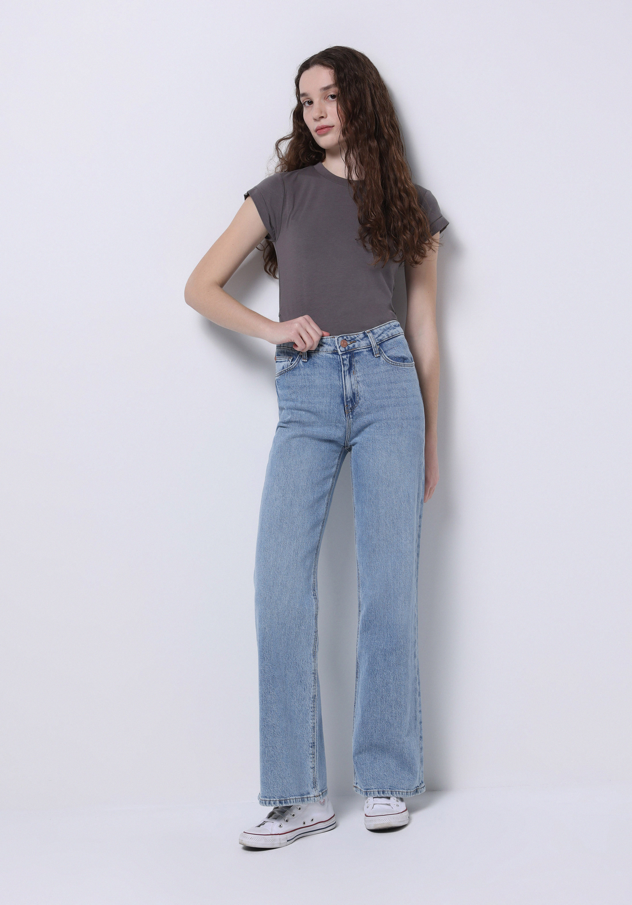 Regular Fit Yüksel Bel Geniş Paça Kadın İndigo Jean Pantolon
