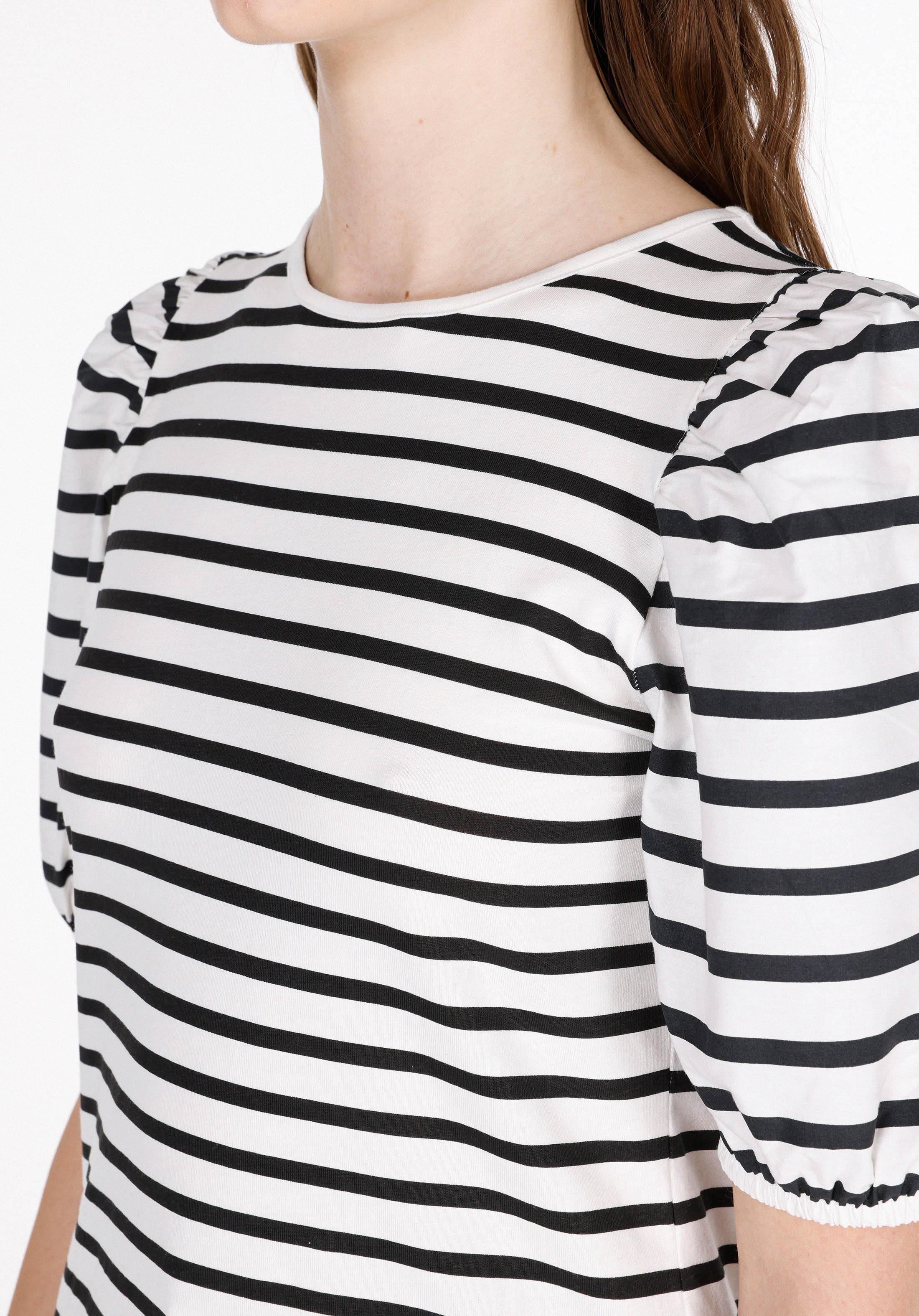Slim Fit   Kadın Beyaz Kısa Kol Tişört