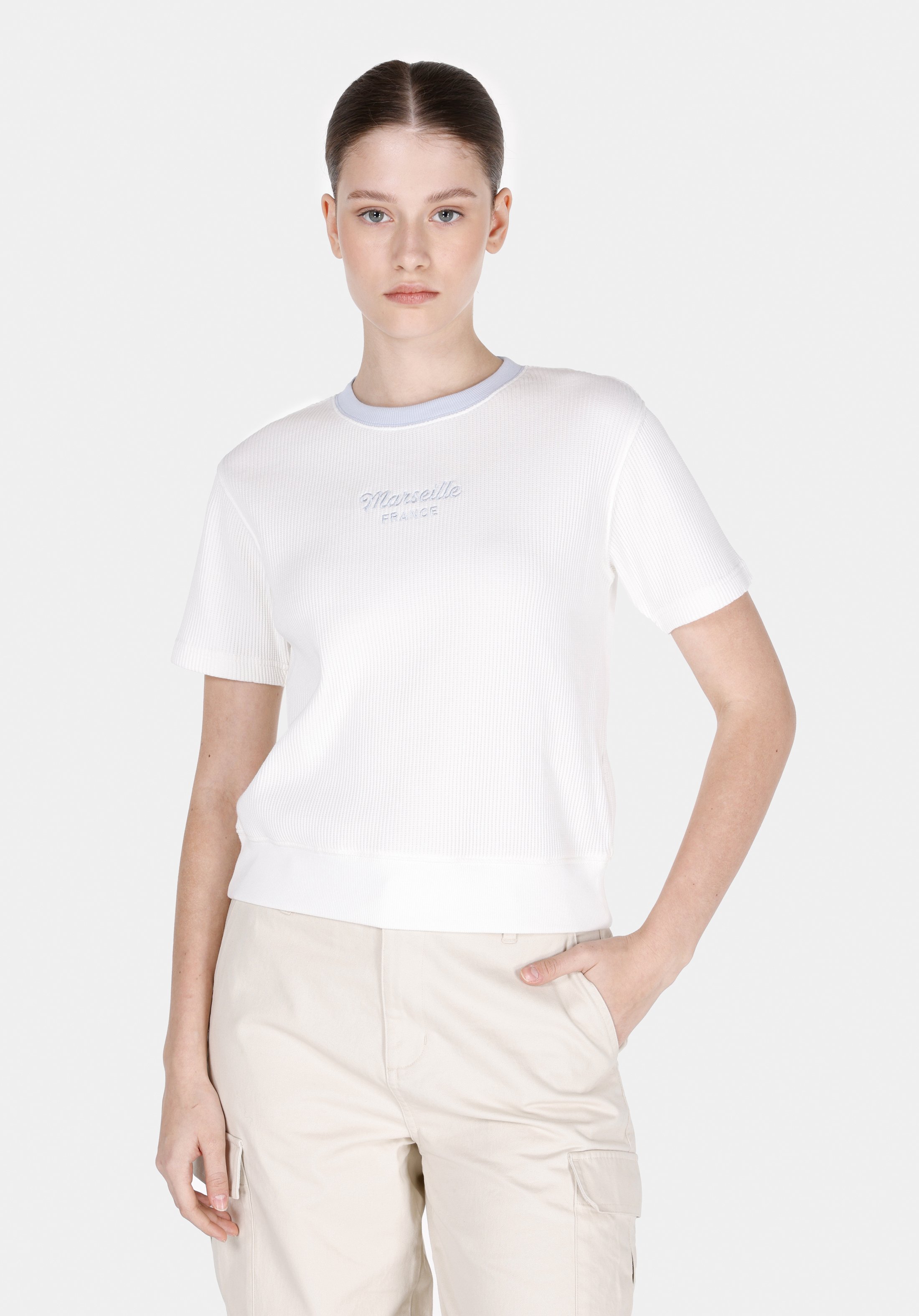 Regular Fit   Kadın Beyaz  Tişört