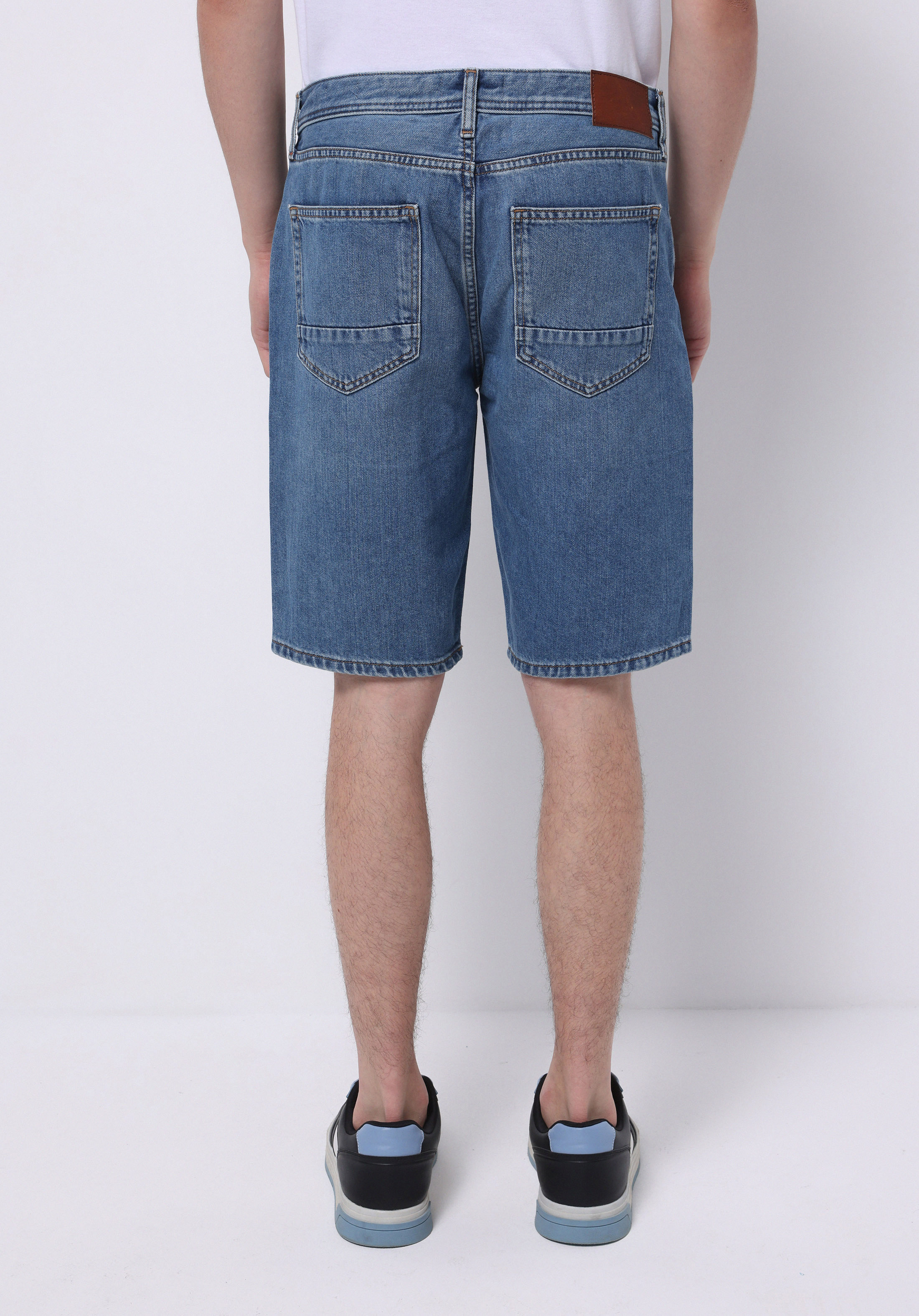 Regular Fit Orta Bel Düz Erkek İndigo Jean Şort