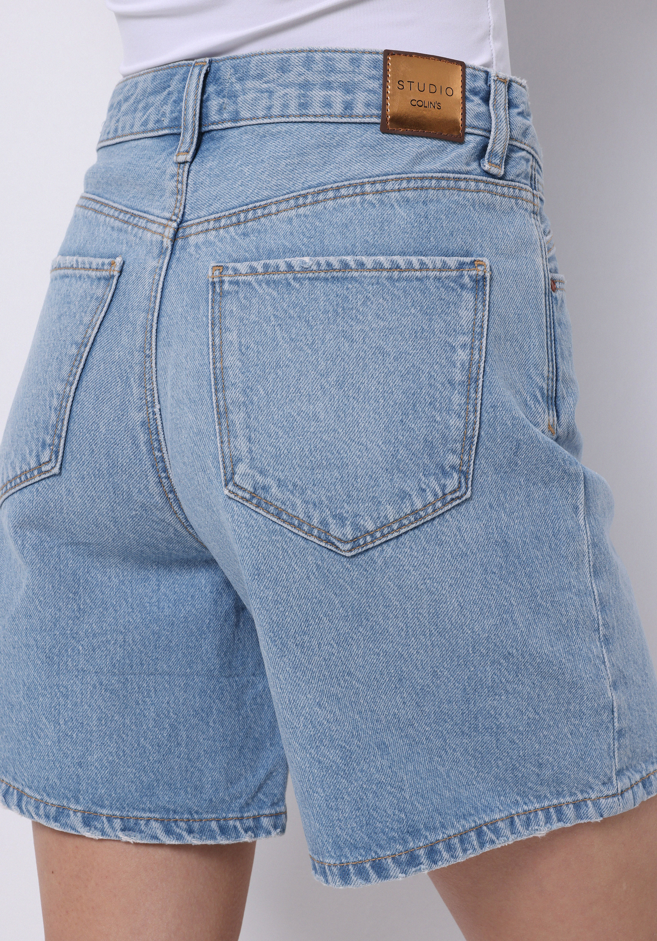 Mom Fit Yüksel Bel Düz Kadın İndigo Jean Şort