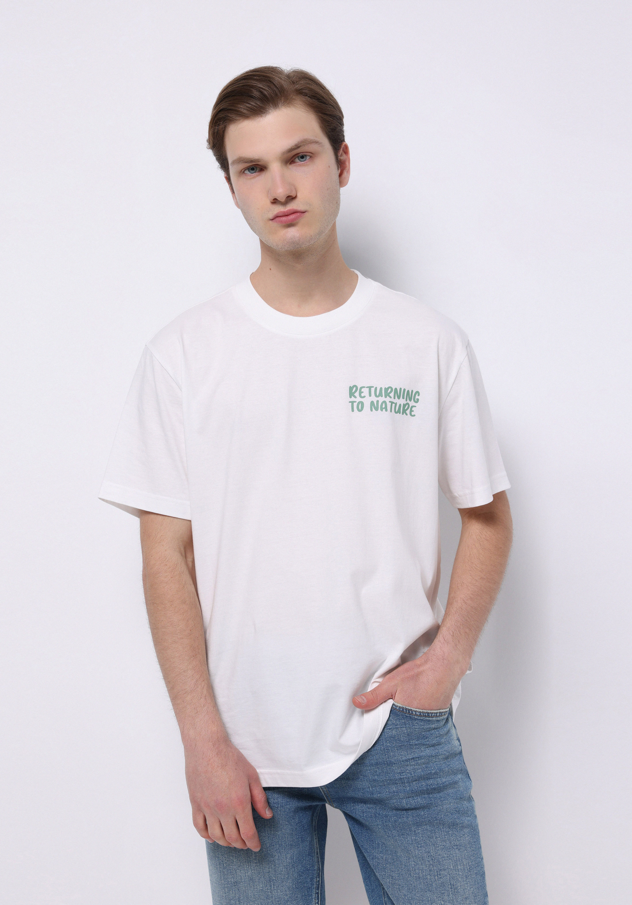 Comfort Fit Yuvarlak Yaka Düz Erkek Beyaz Kısa Kol Tişört