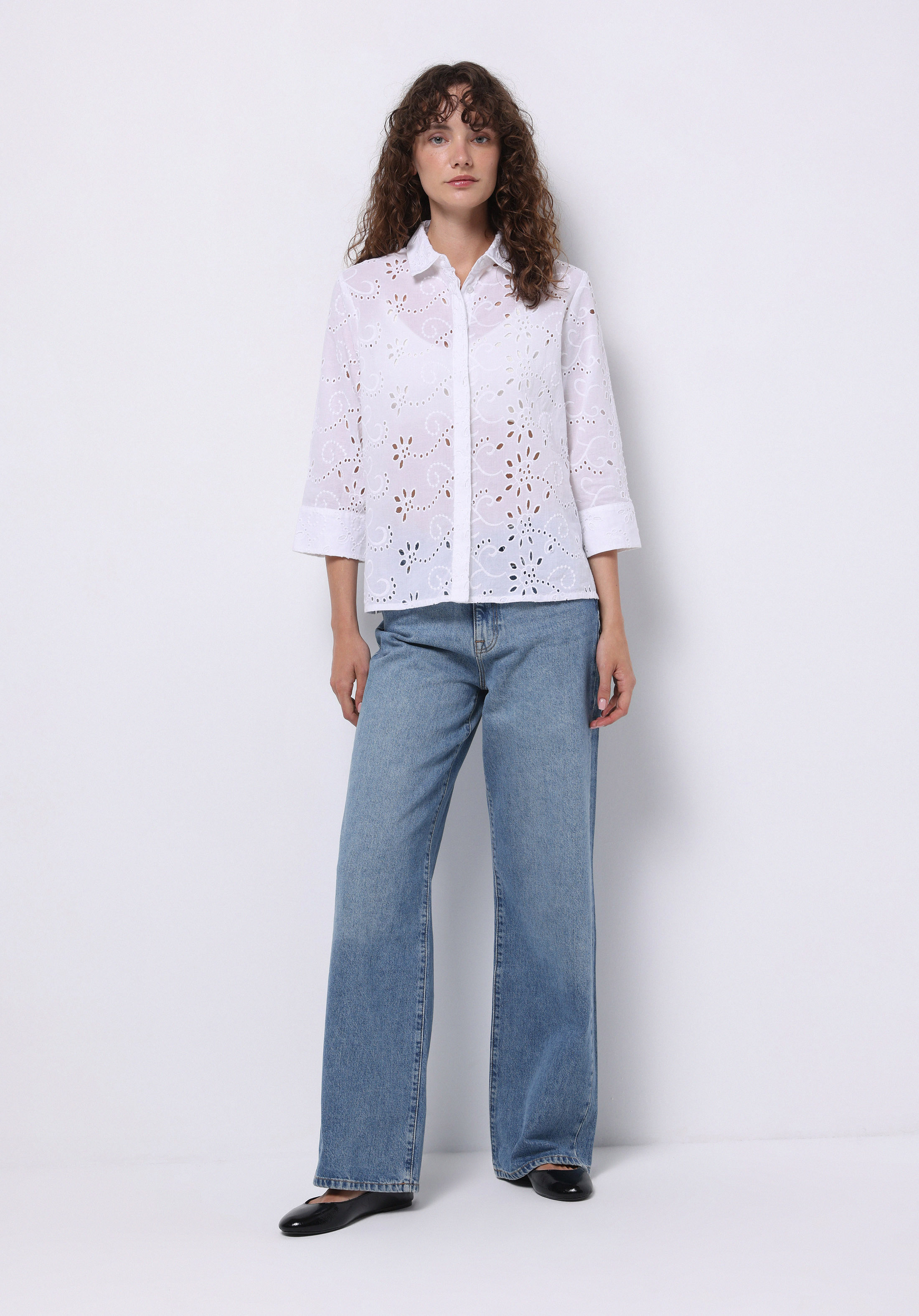 Regular Fit Shirt Neck Nakışlı Kadın Beyaz Uzun Kol Gömlek