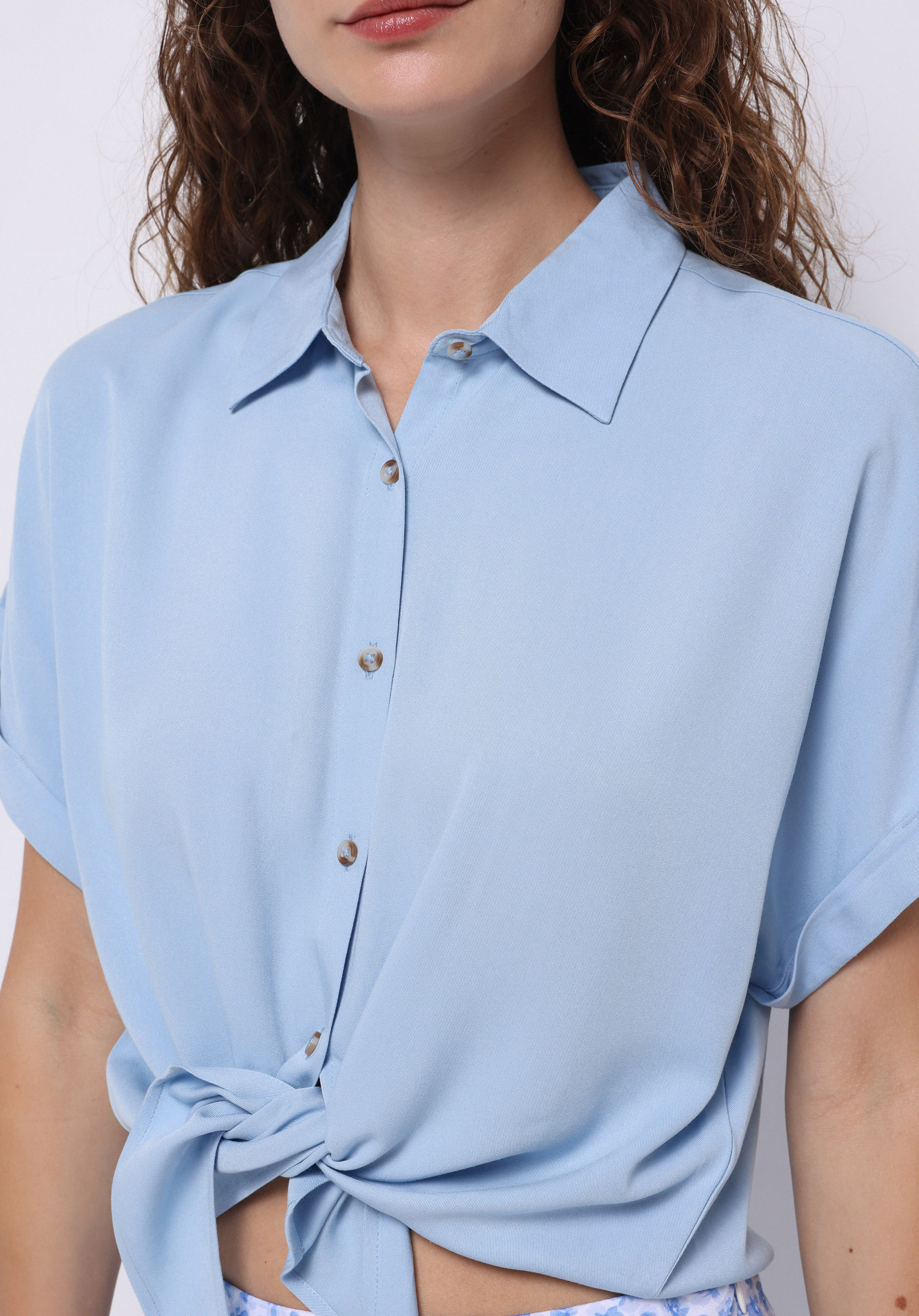 Regular Fit Shirt Neck Düz Kadın Mavi Kısa Kol Gömlek
