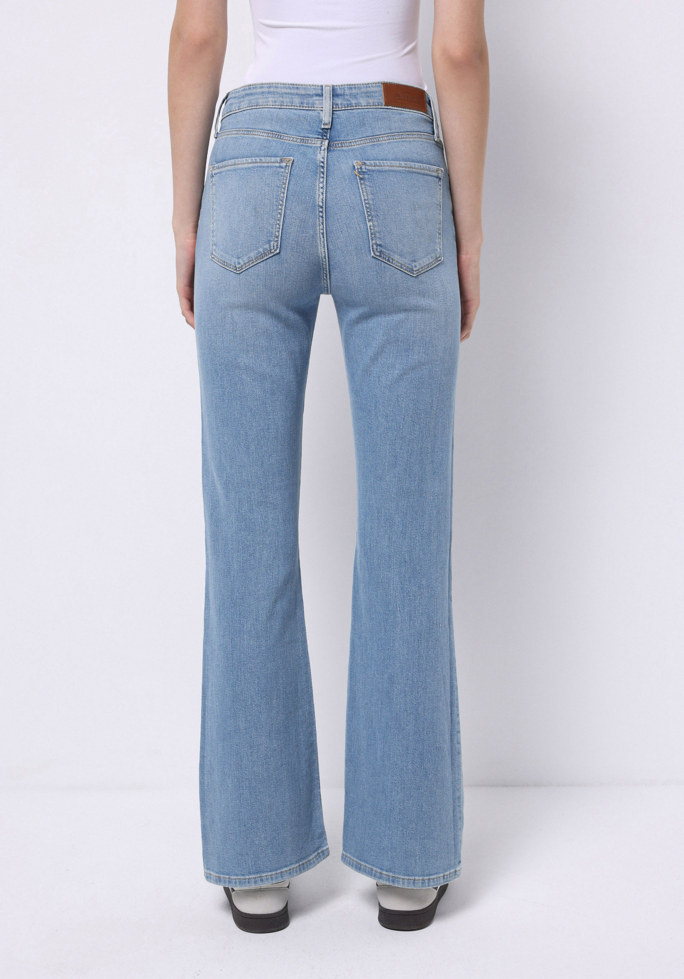 Regular Fit Orta Bel Bootcut Kadın İndigo Jean Pantolon