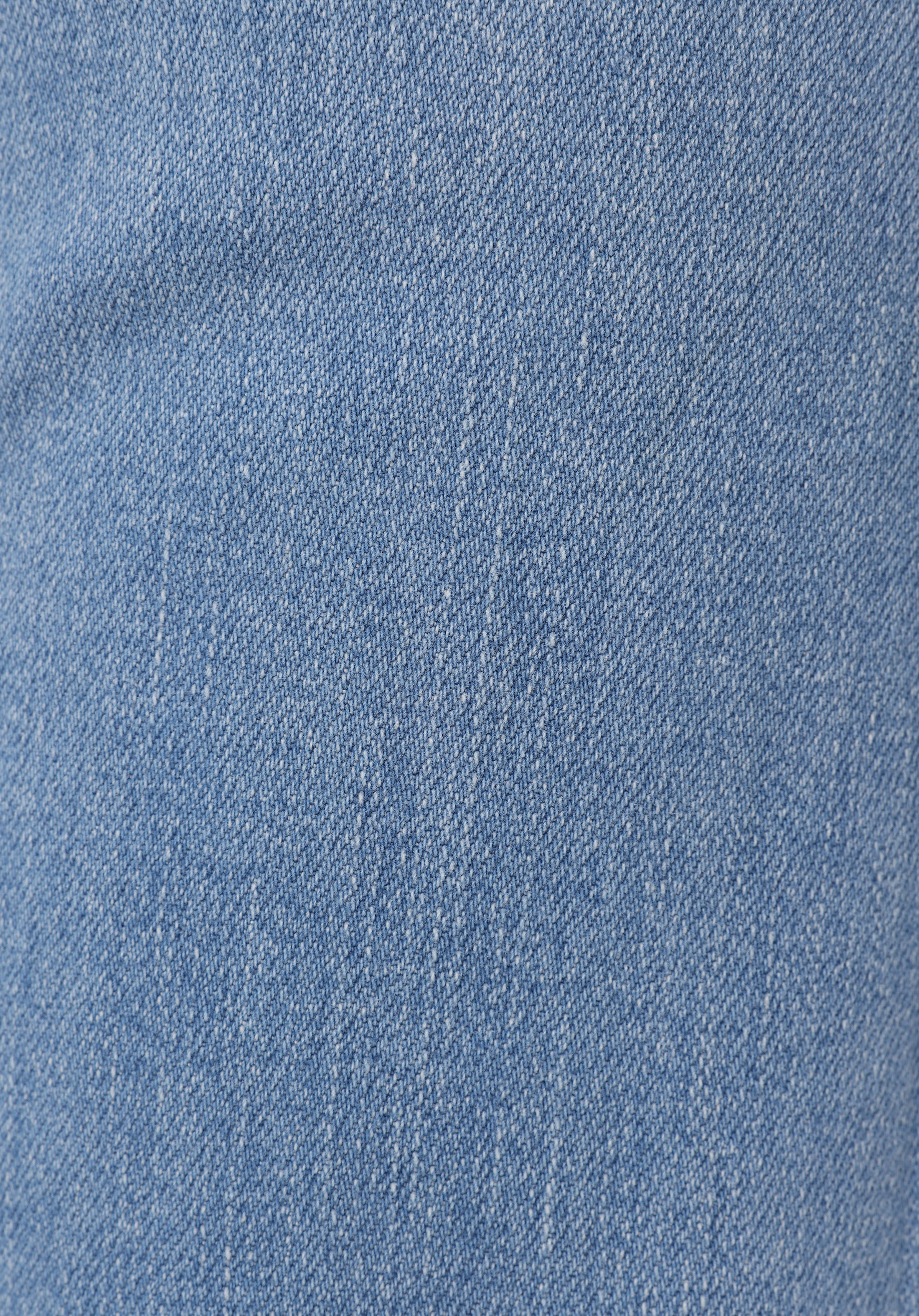 Regular Fit Orta Bel Bootcut Kadın İndigo Jean Pantolon