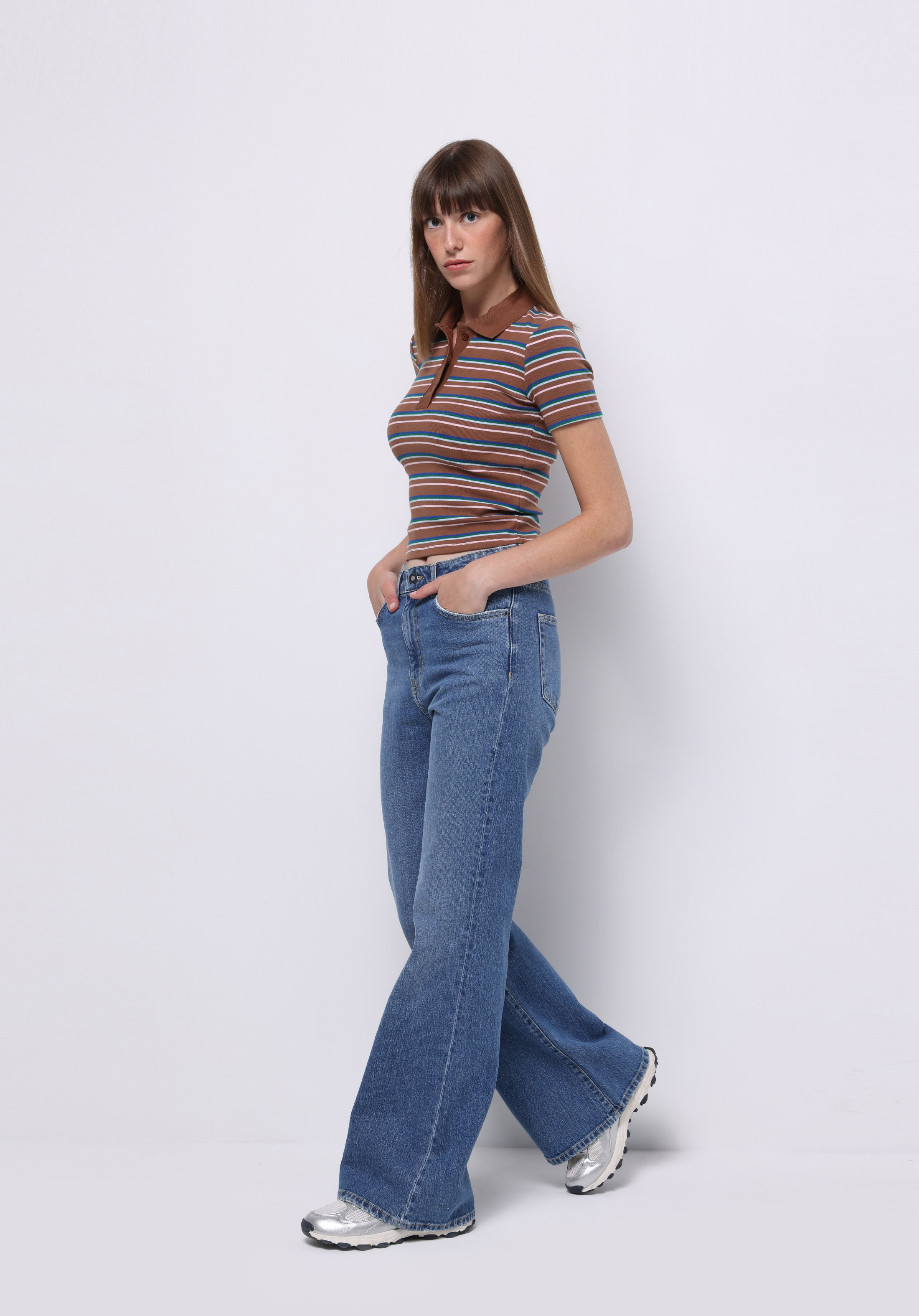 Slim Fit Polo Yaka Çizgili Kadın Kahverengi Kısa Kol Tişört
