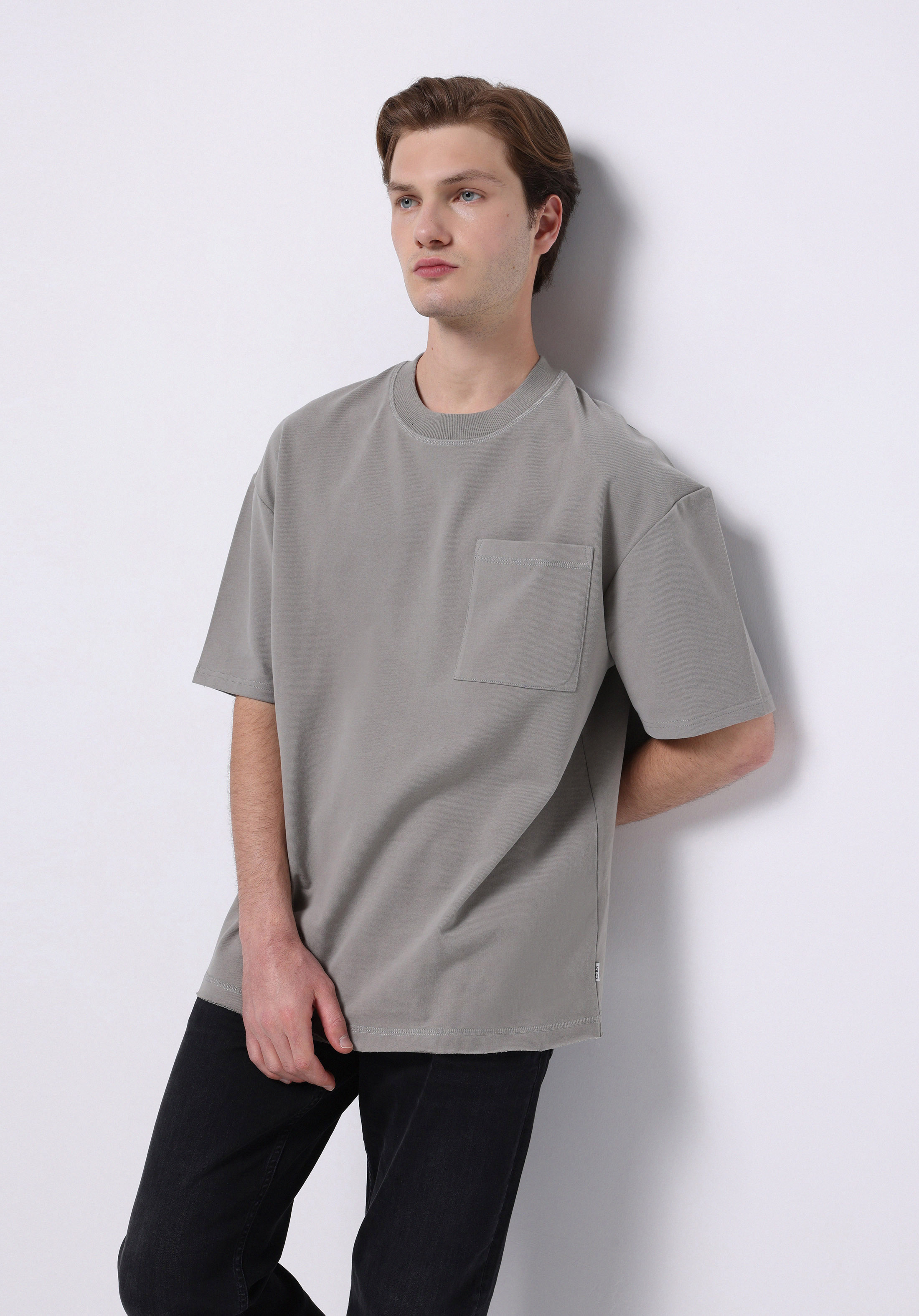 Oversize Fit Yuvarlak Yaka Düz Erkek Yeşil Kısa Kol Tişört