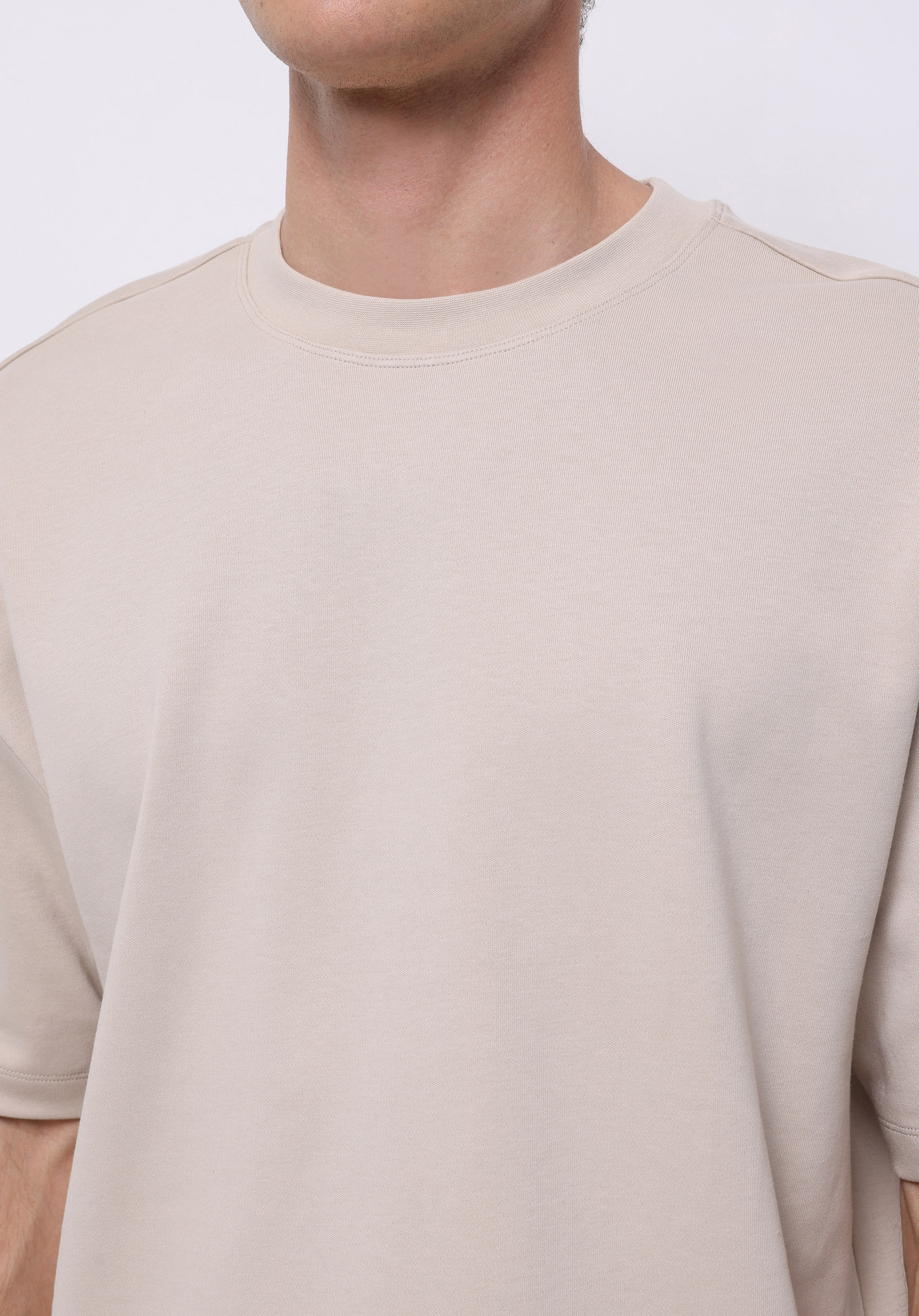 Oversize Fit Yuvarlak Yaka Düz Erkek Taş Kısa Kol Tişört