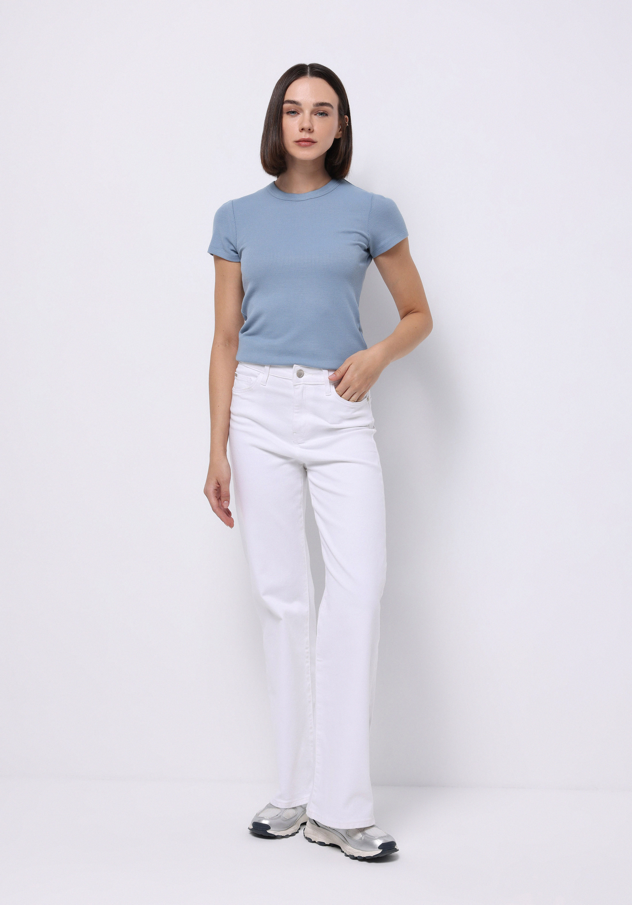 Slim Fit Yuvarlak Yaka Düz Kadın Mavi Kısa Kol Tişört