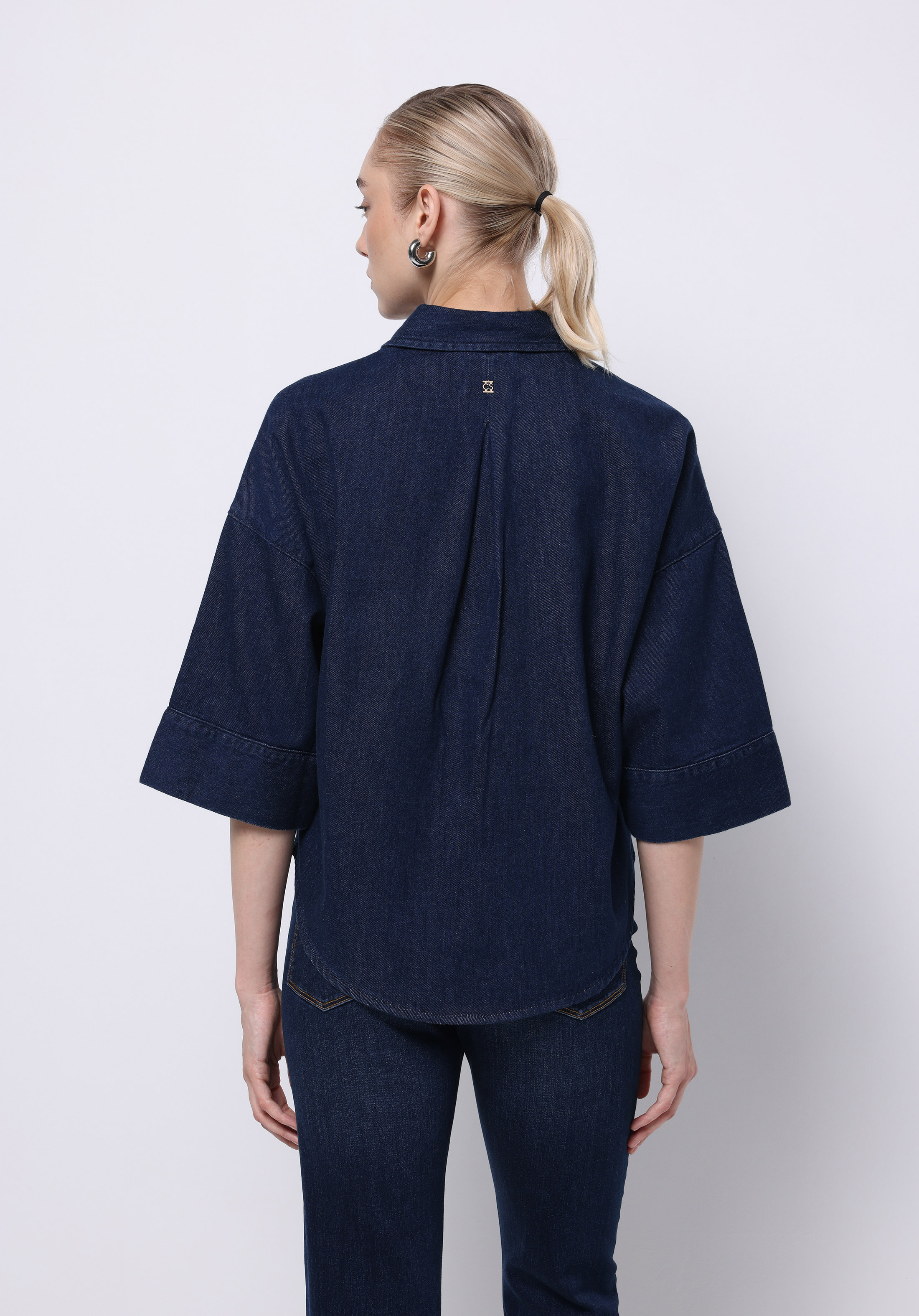 Oversize Fit Klasik Bedenli Düz Kadın Siyah Uzun Kol Gömlek