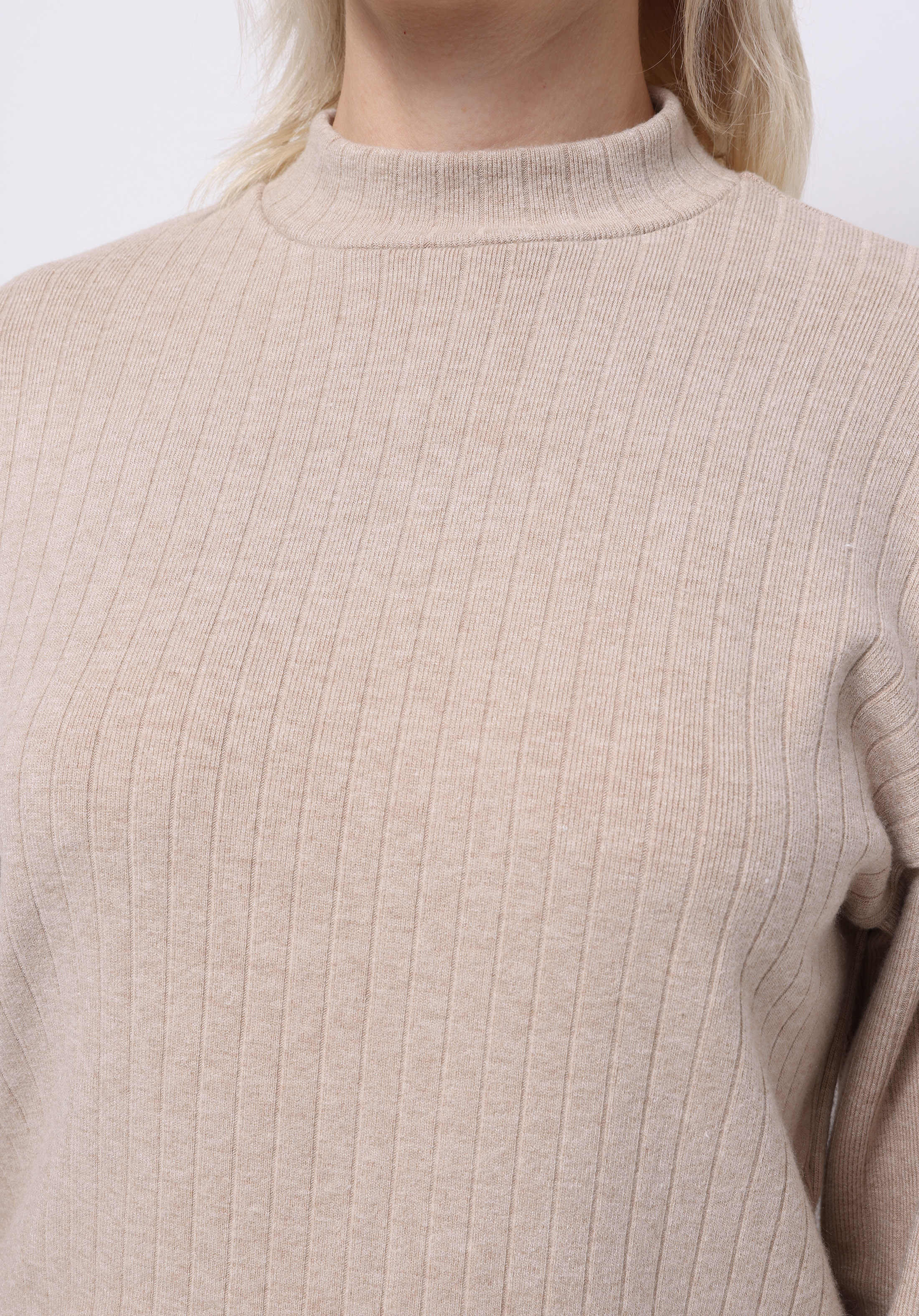 Regular Fit Dik Yaka Düz Kadın Bej Uzun Kol Tişört