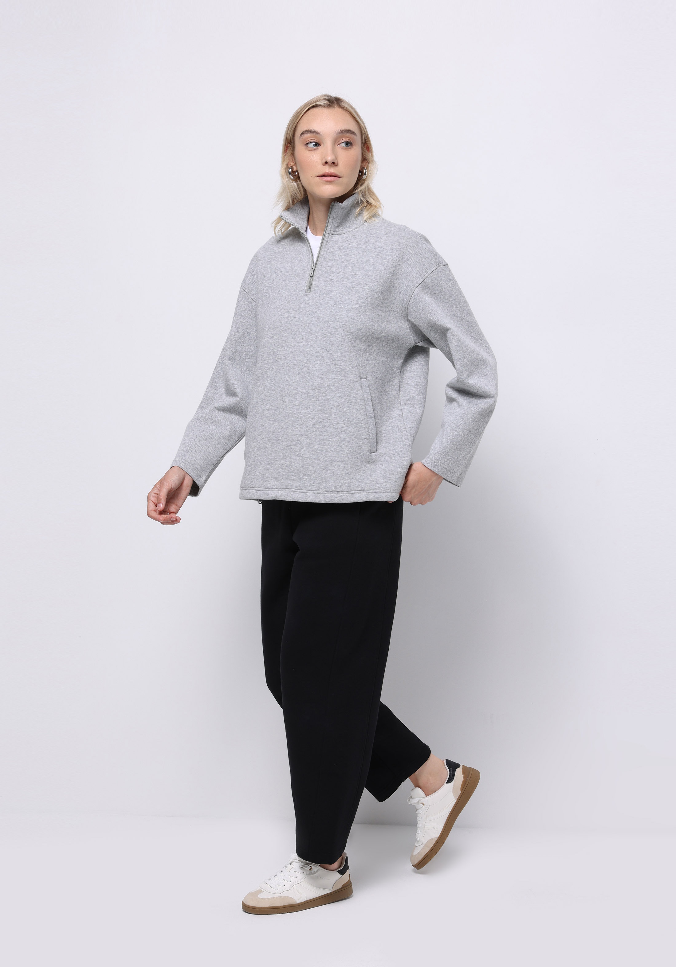 Regular Fit Orta Bel Düz Kadın Siyah Eşofman Altı