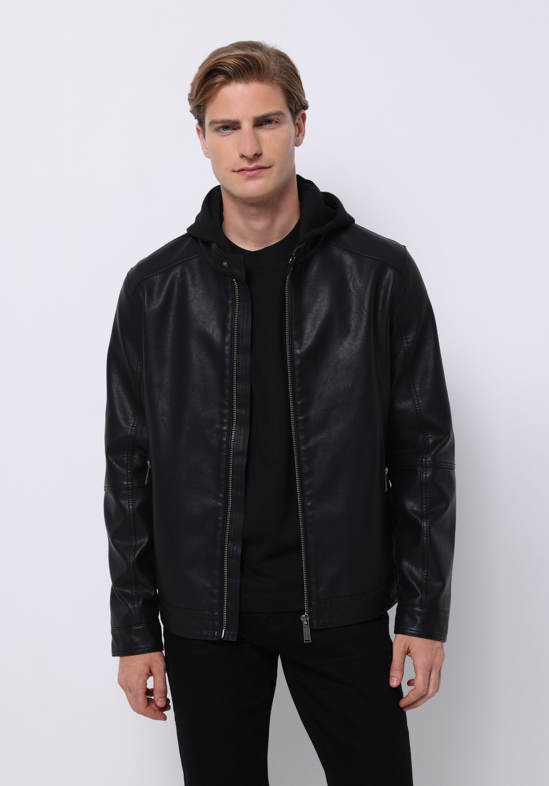 Slim Fit     Erkek Siyah Mont Pu