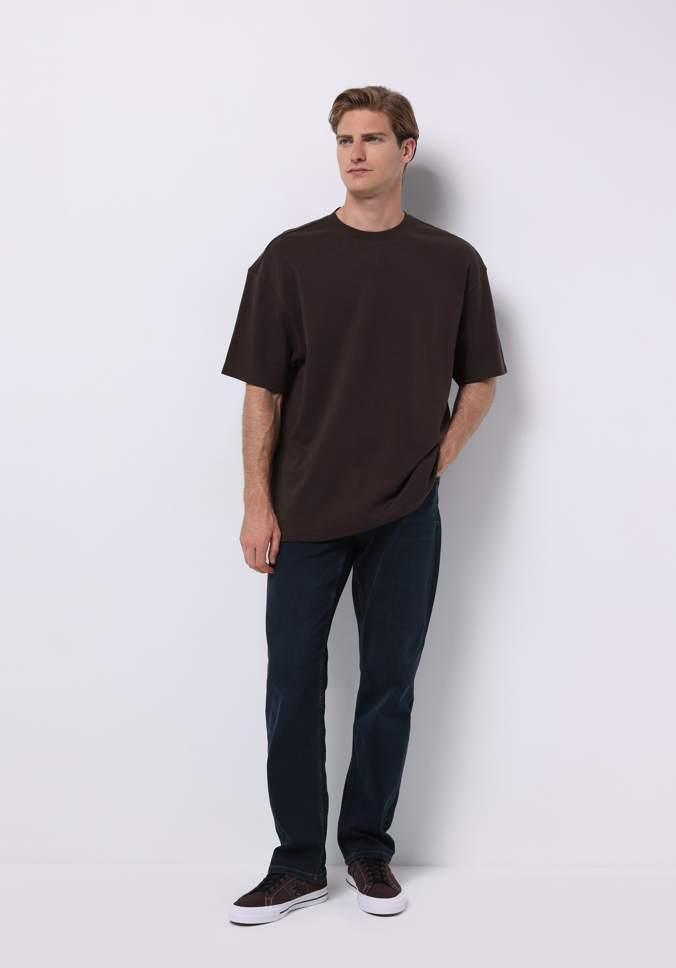 Oversize Fit Yuvarlak Yaka Düz Erkek Kahverengi Kısa Kol Tişört