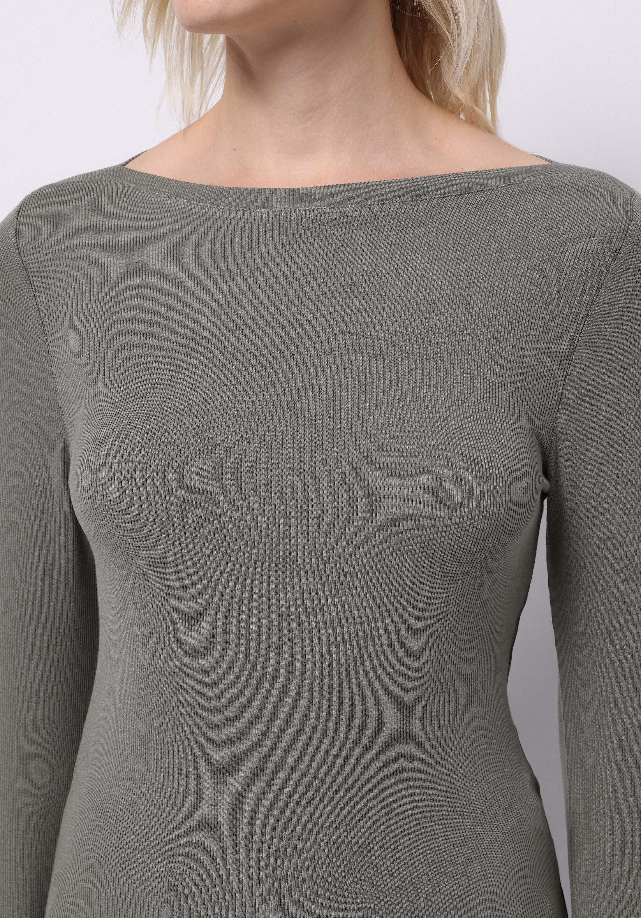 Slim Fit Kayık Yaka Düz Kadın Yeşil Uzun Kol Tişört