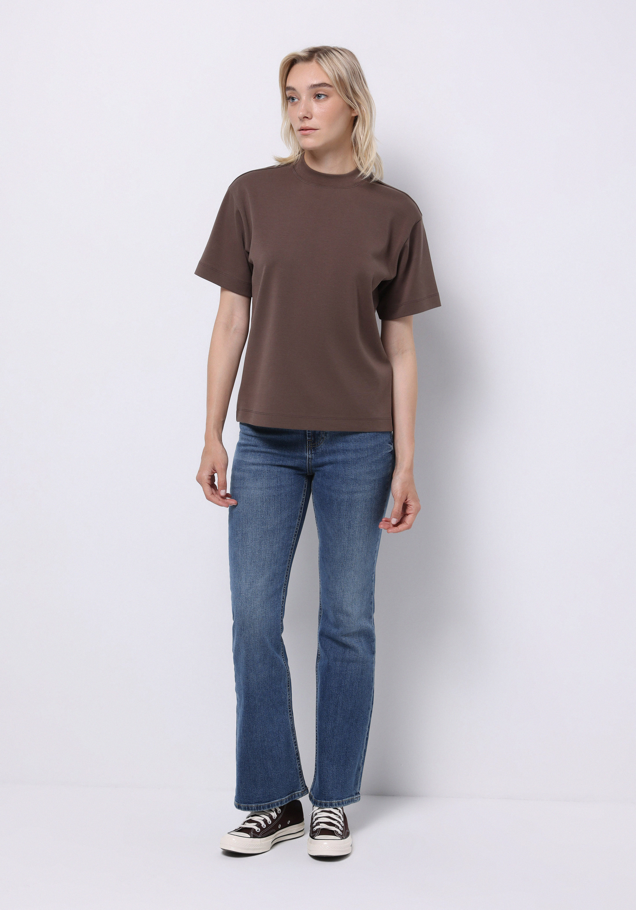 Regular Fit Yuvarlak Yaka Düz Kadın Kahverengi Kısa Kol Tişört