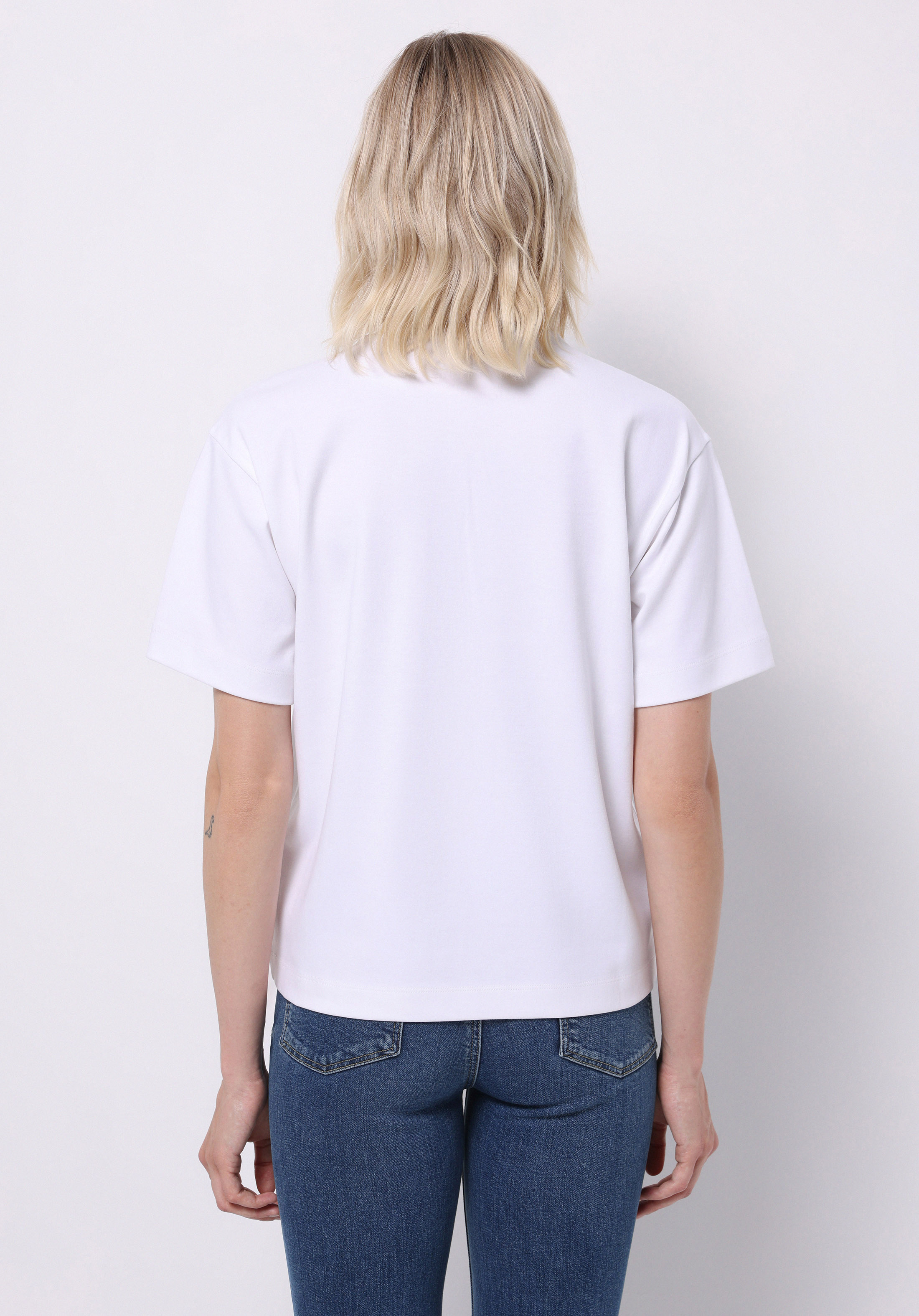 Regular Fit Yuvarlak Yaka Düz Kadın Beyaz Kısa Kol Tişört
