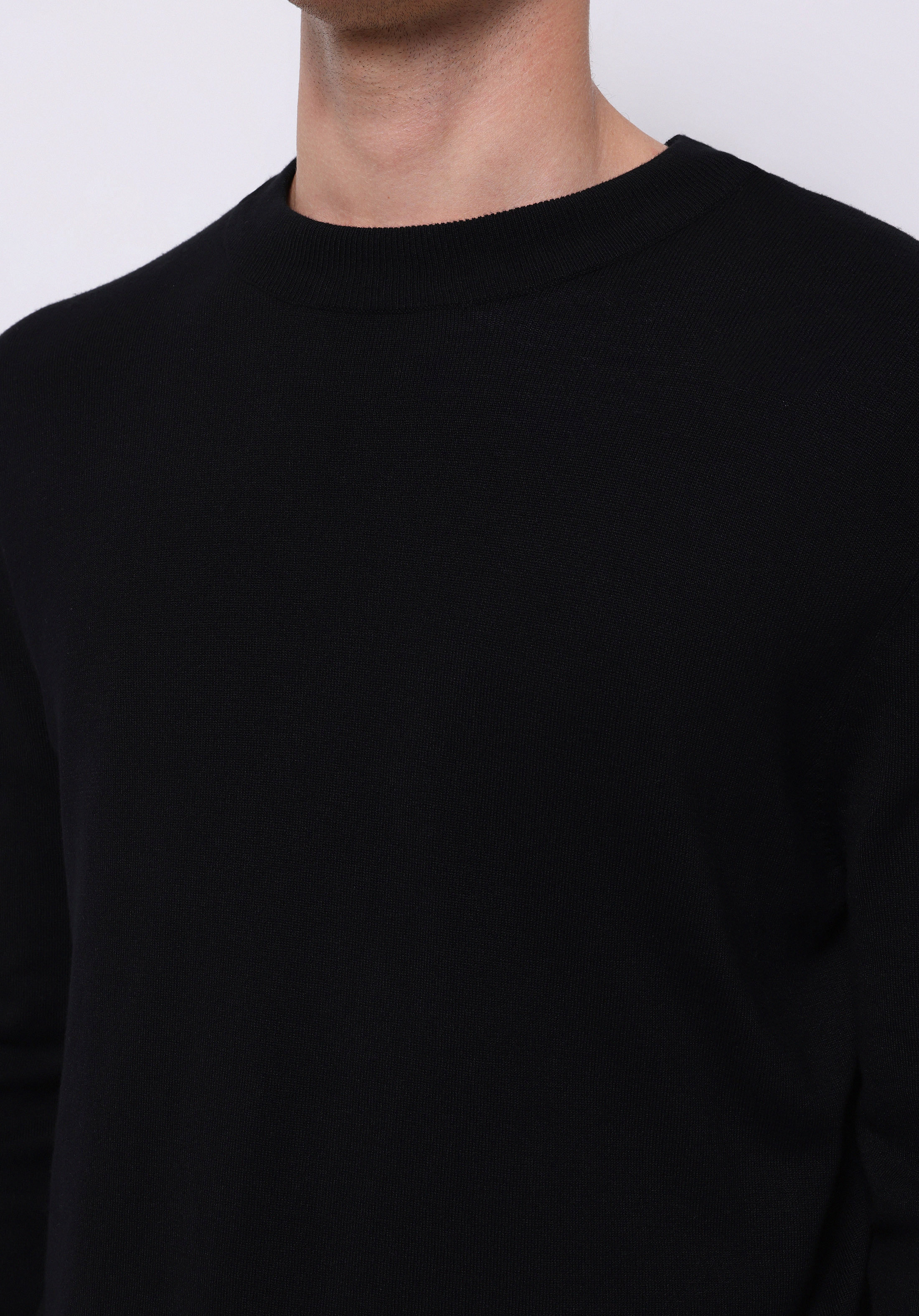 Regular Fit Yuvarlak Yaka Jakarlı Erkek Siyah Kazak