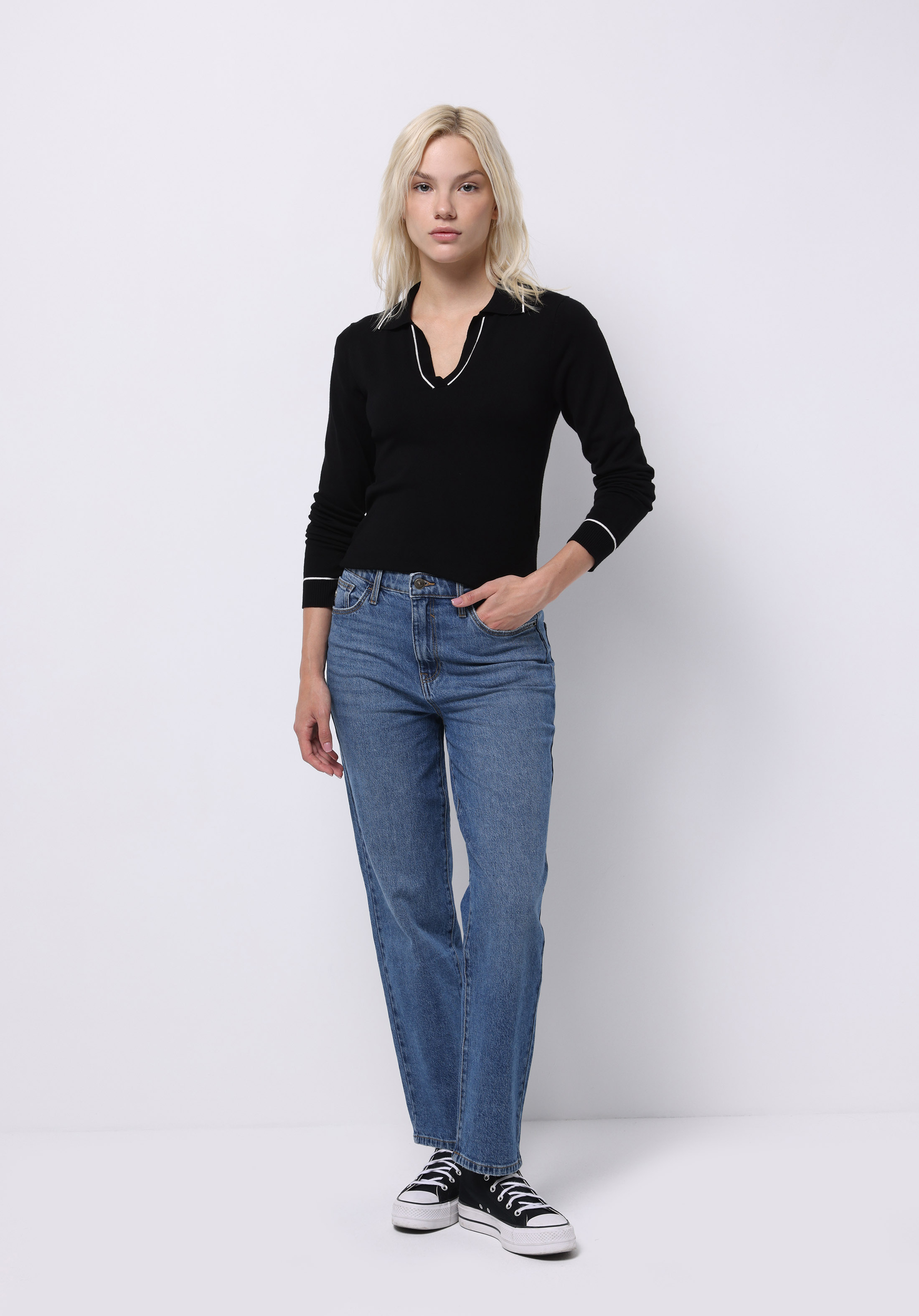 Straight Fit Yüksek Bel Düz Paça Kadın Siyah Jean Pantolon