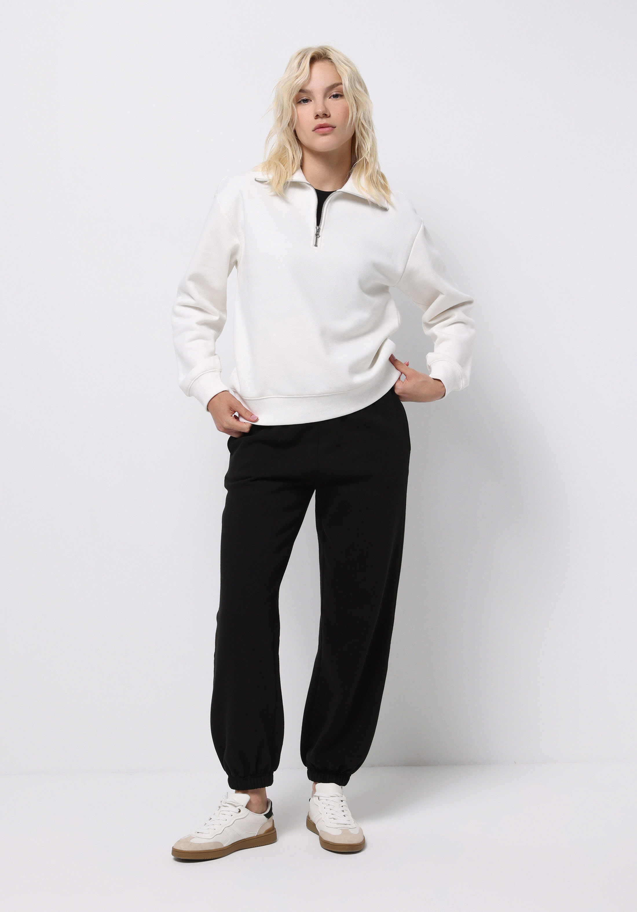 Regular Fit Orta Bel Düz Kadın Siyah Eşofman Altı