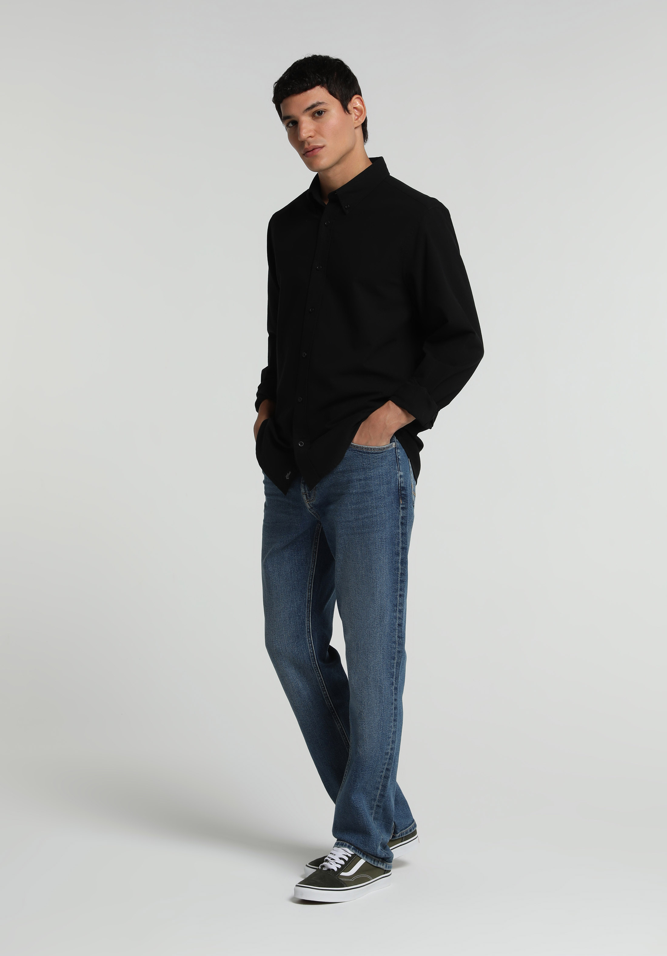 Regular Fit Shirt Neck Düz Erkek Siyah Uzun Kol Gömlek