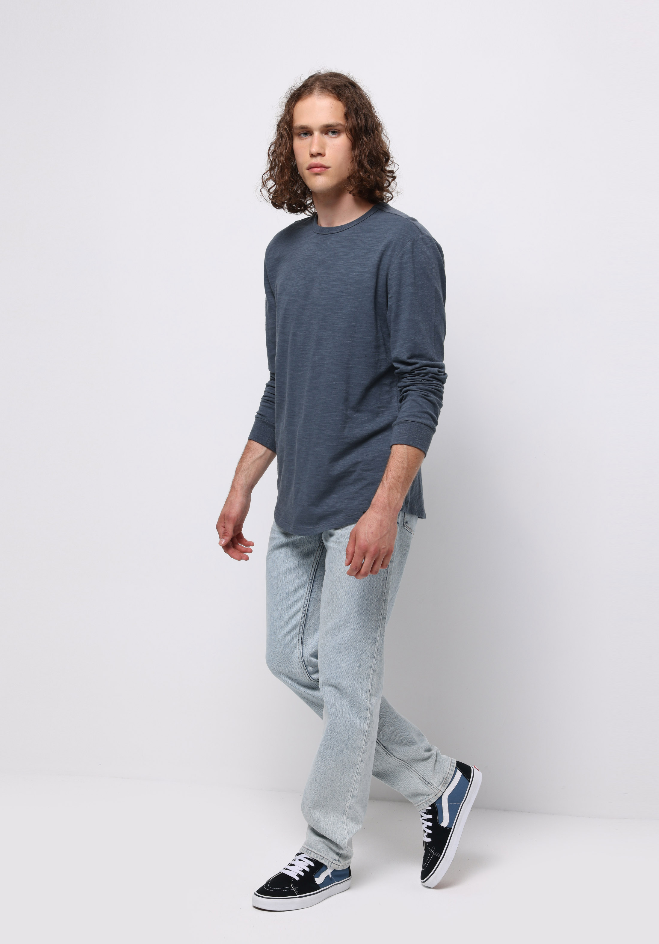 Regular Fit Yuvarlak Yaka Düz Erkek Mavi Uzun Kol Tişört