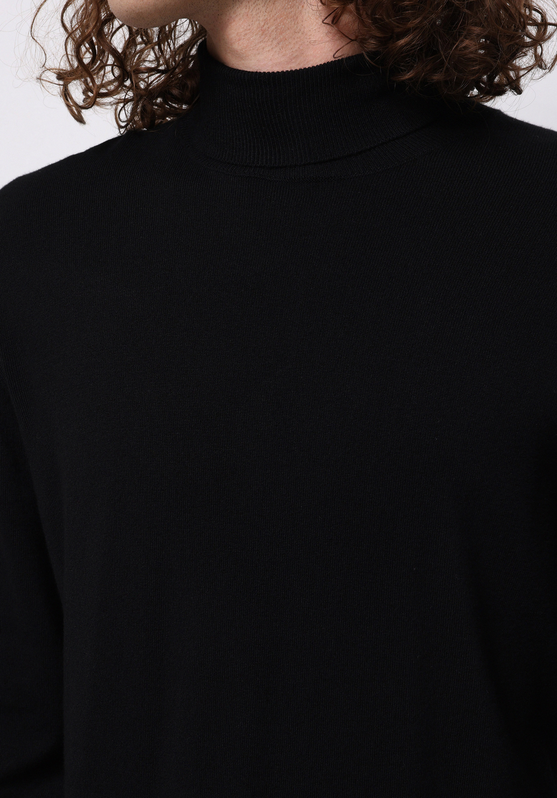 Regular Fit Turtle Neck Jakarlı Erkek Siyah Kazak