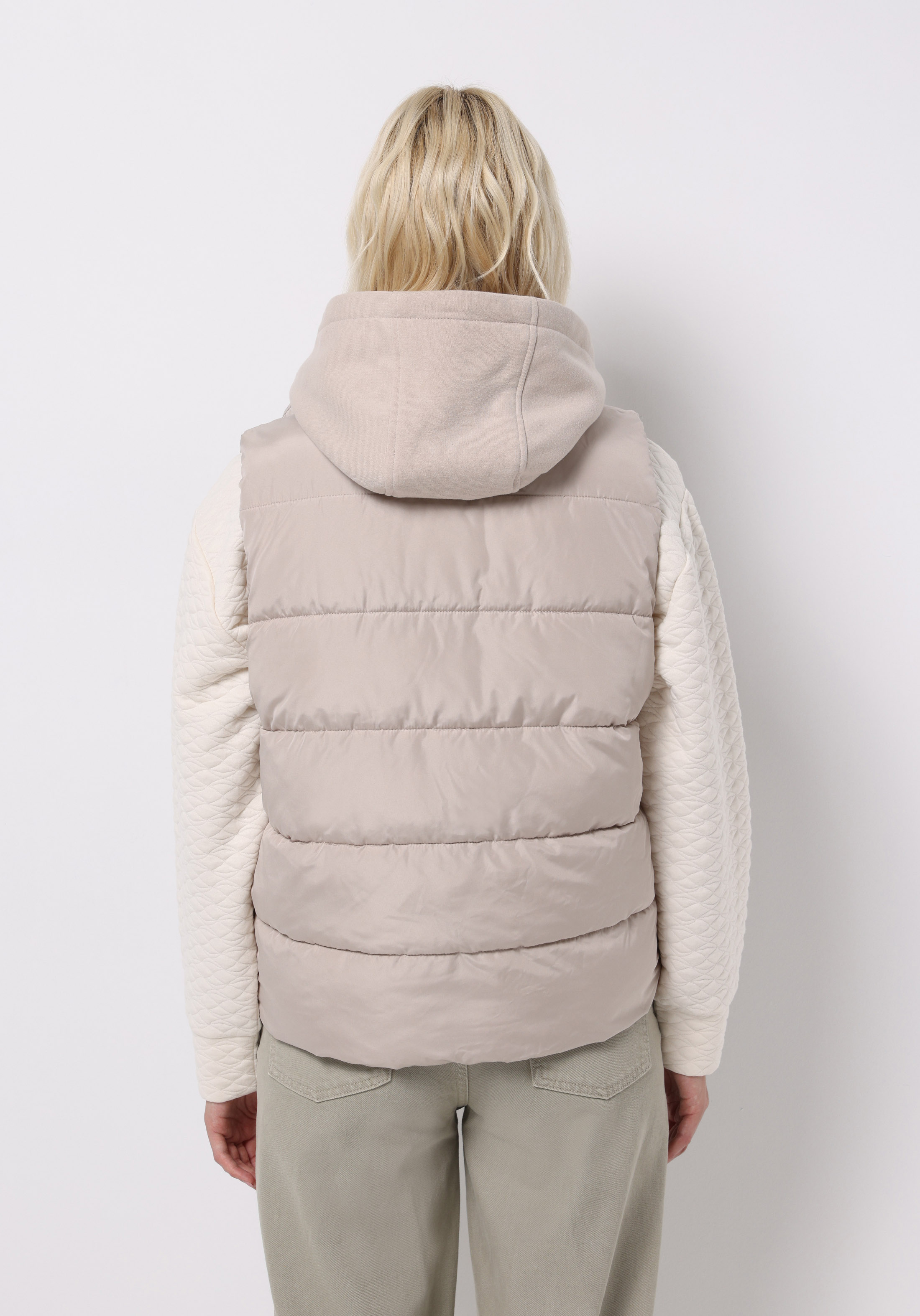 Regular Fit Kapüşonlu Fermuarlı Astarlı Suya Dayanıklı Kadın Ekru Yelek