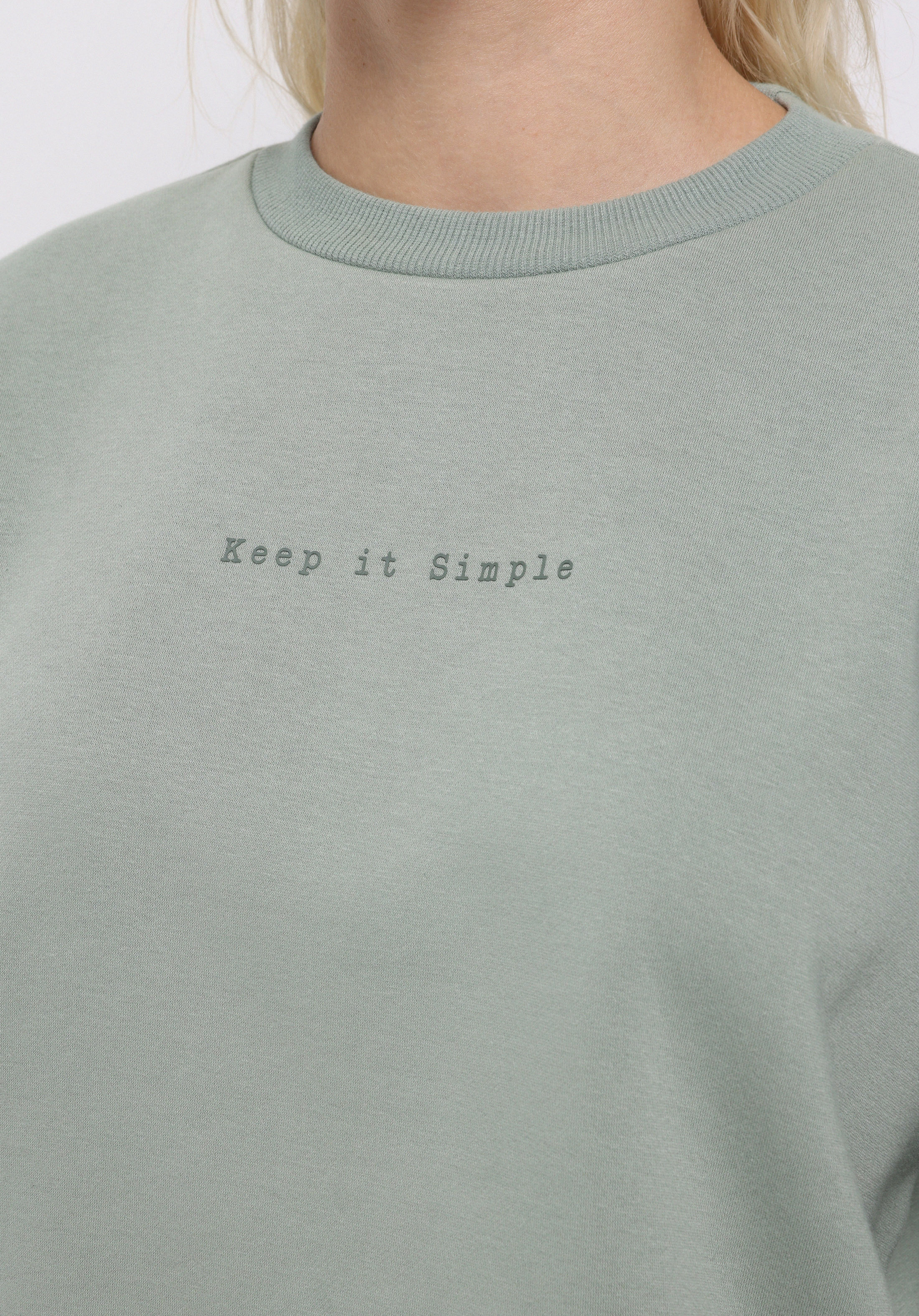 Regular Fit Yuvarlak Yaka Baskılı Kadın Yeşil Sweatshirt